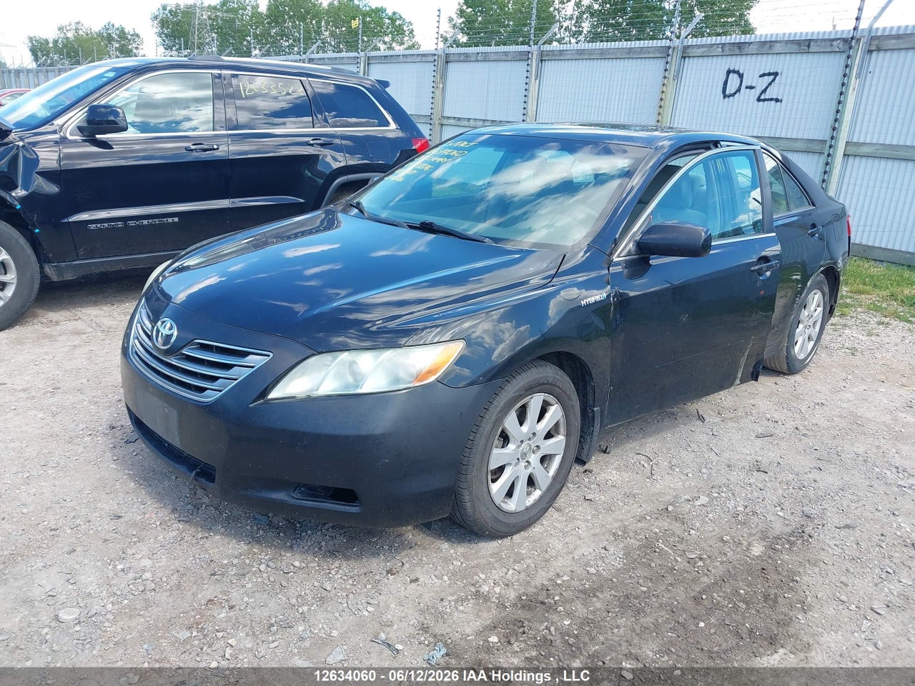 2009 TOYOTA CAMRY thumbnail 3