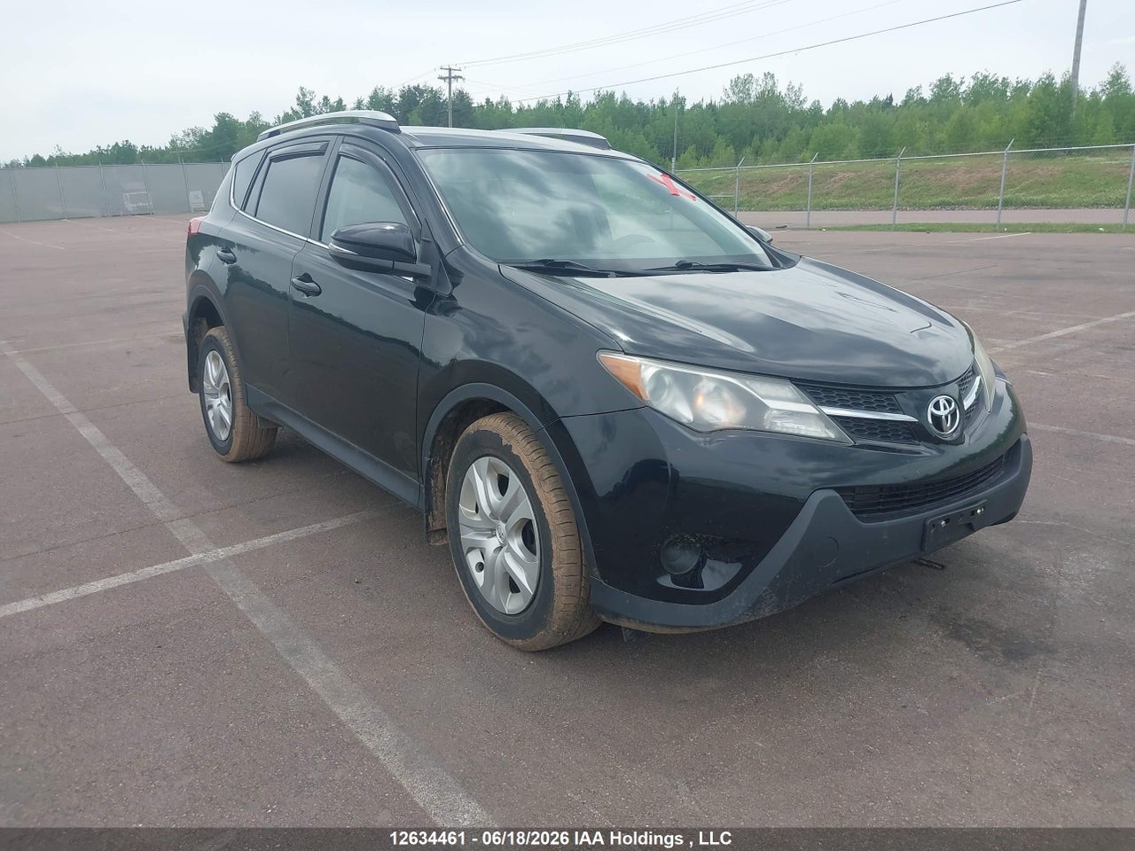 2015 TOYOTA RAV4 LE thumbnail 2
