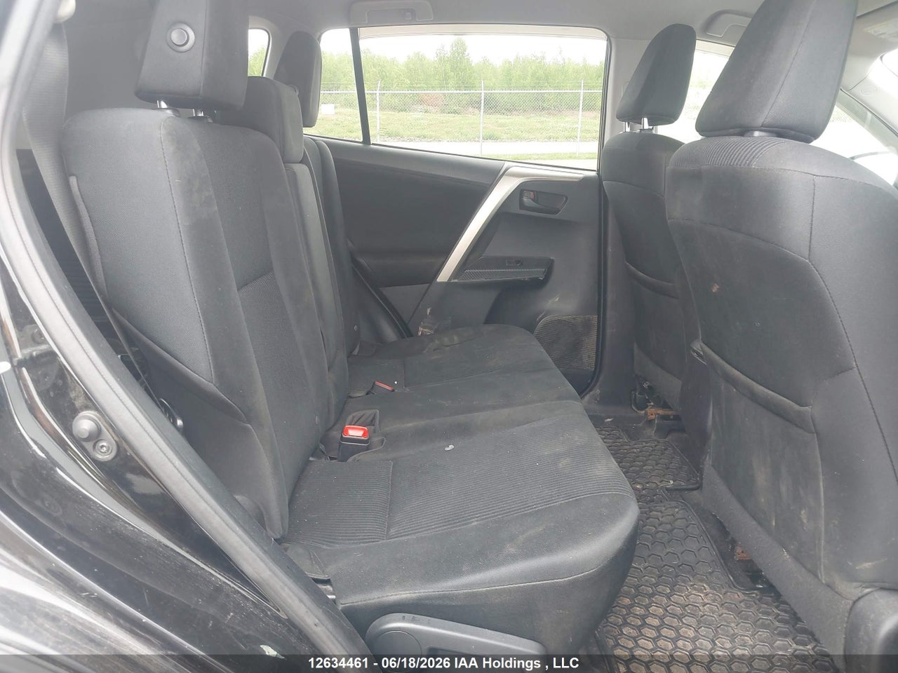 2015 TOYOTA RAV4 LE thumbnail 9