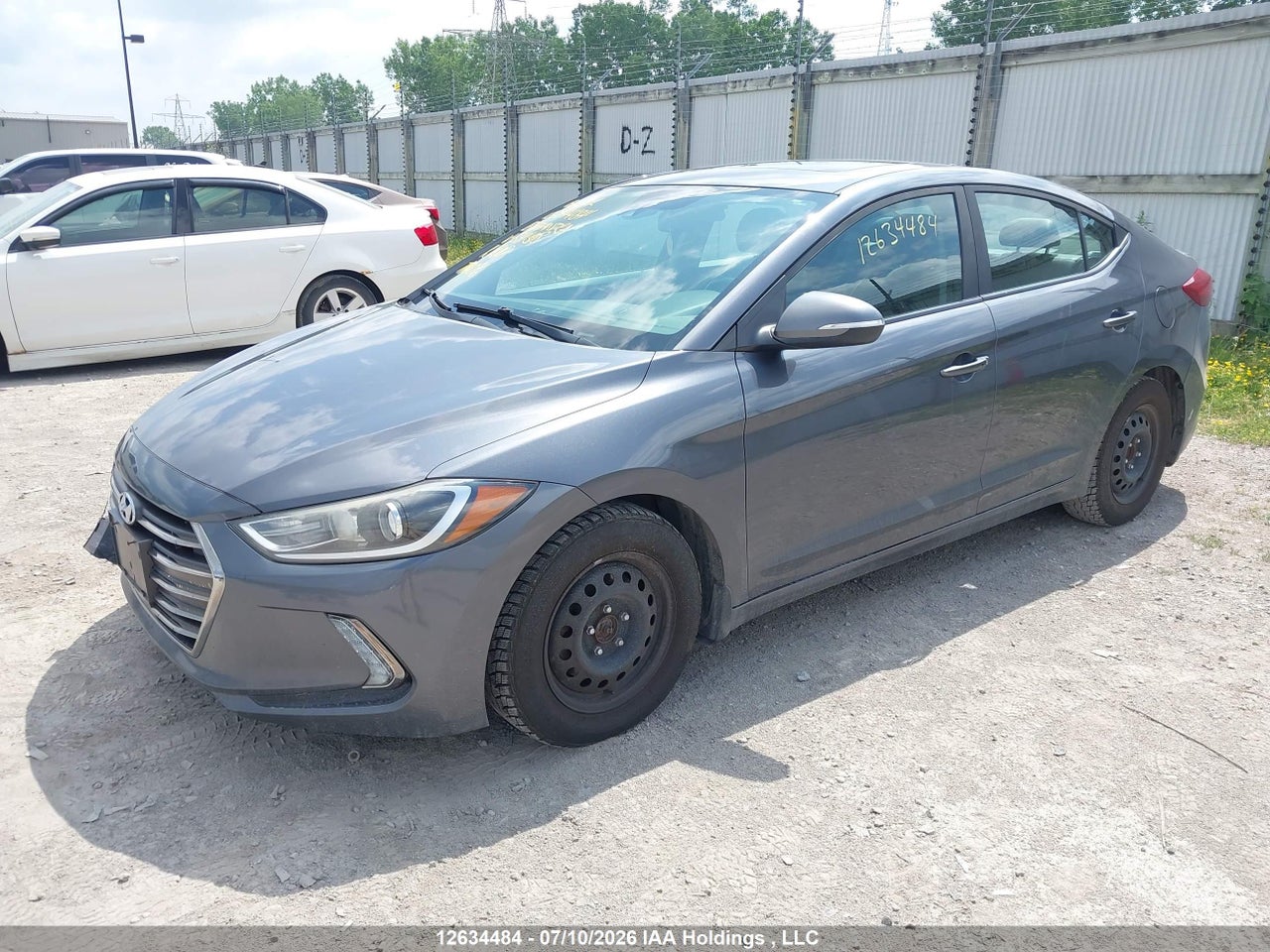 2018 HYUNDAI ELANTRA thumbnail 3