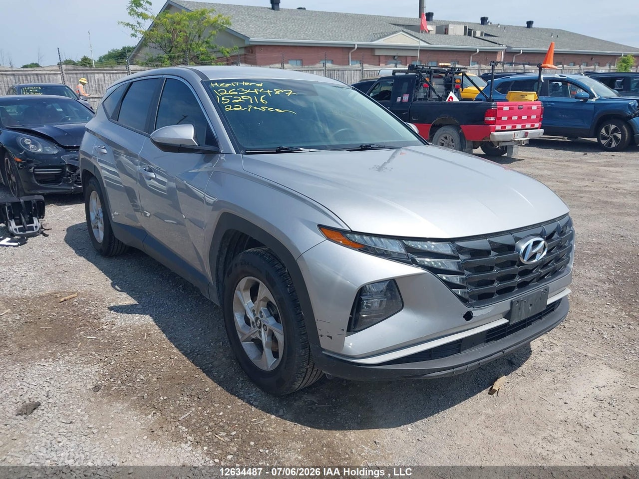 2022 HYUNDAI TUCSON ESSENTIAL FWD thumbnail 2