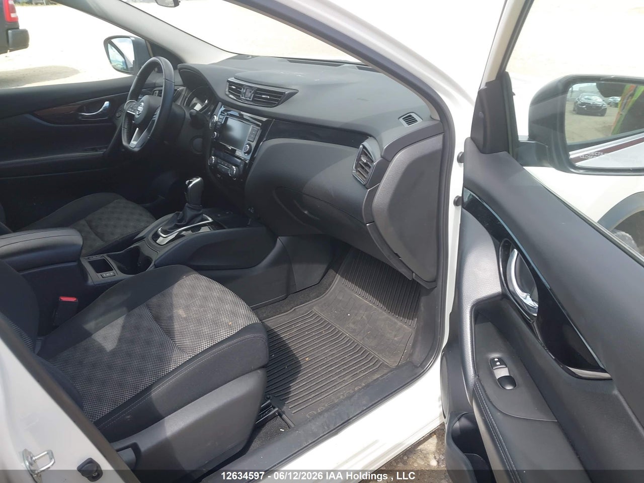 2023 NISSAN QASHQAI SV thumbnail 6