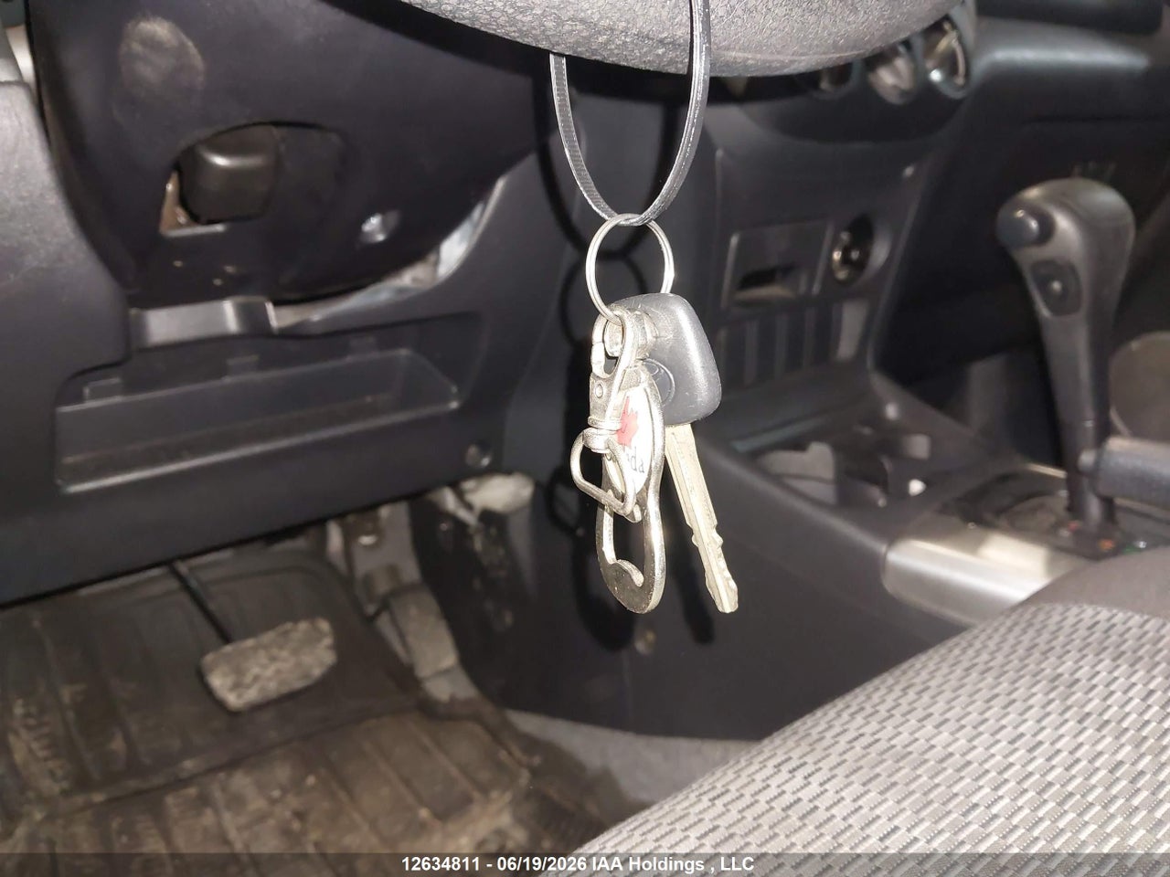 2005 TOYOTA RAV4 thumbnail 12