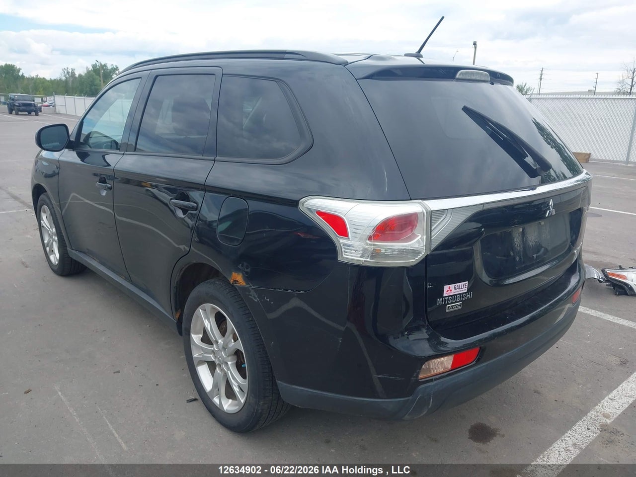 2014 MITSUBISHI OUTLANDER ES thumbnail 4