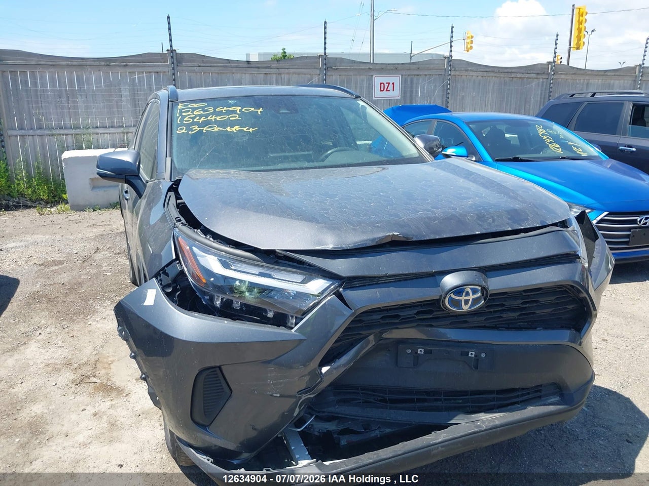 2023 TOYOTA RAV4 HYBRID XLE thumbnail 7