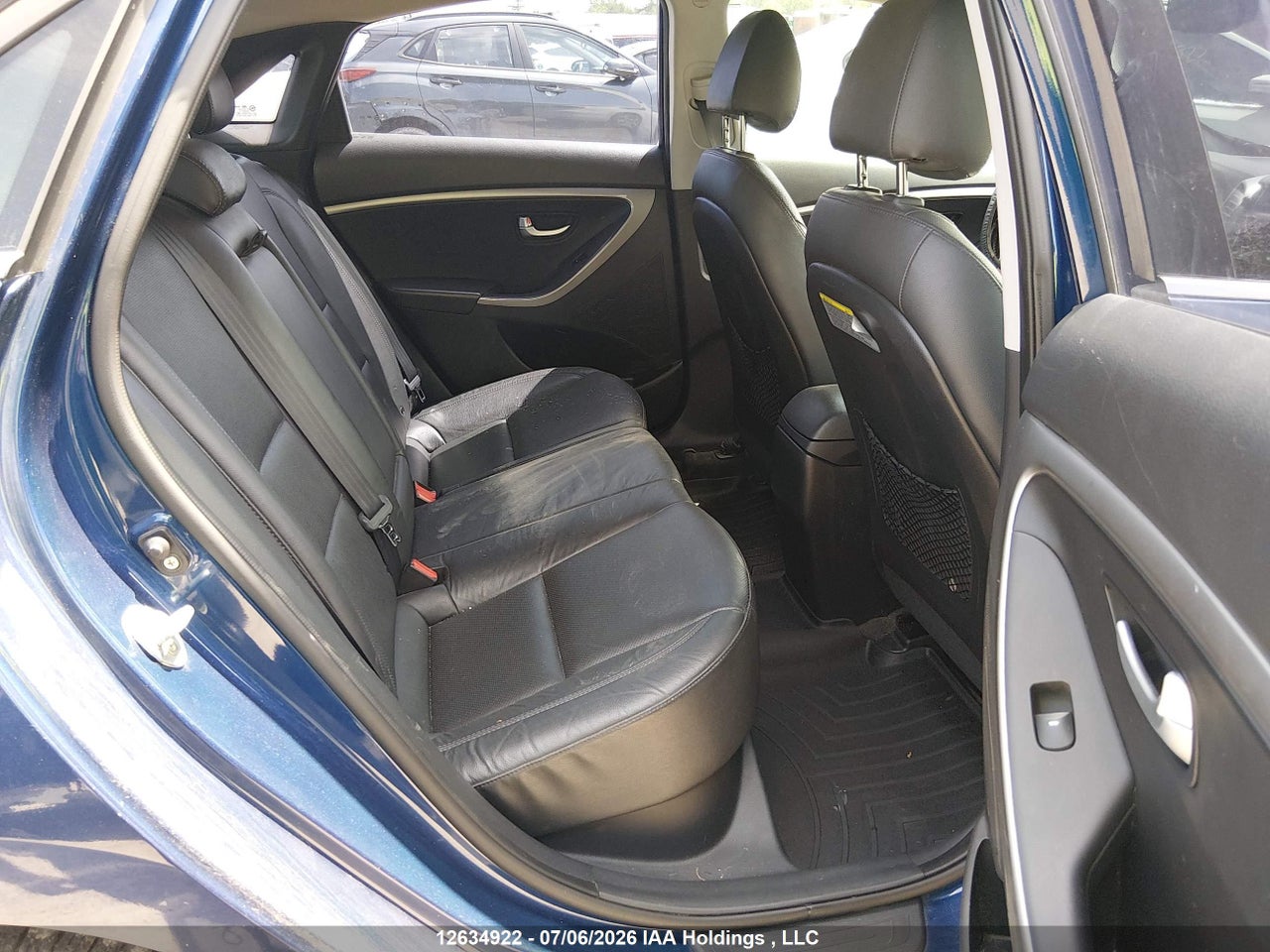 2013 HYUNDAI ELANTRA thumbnail 9