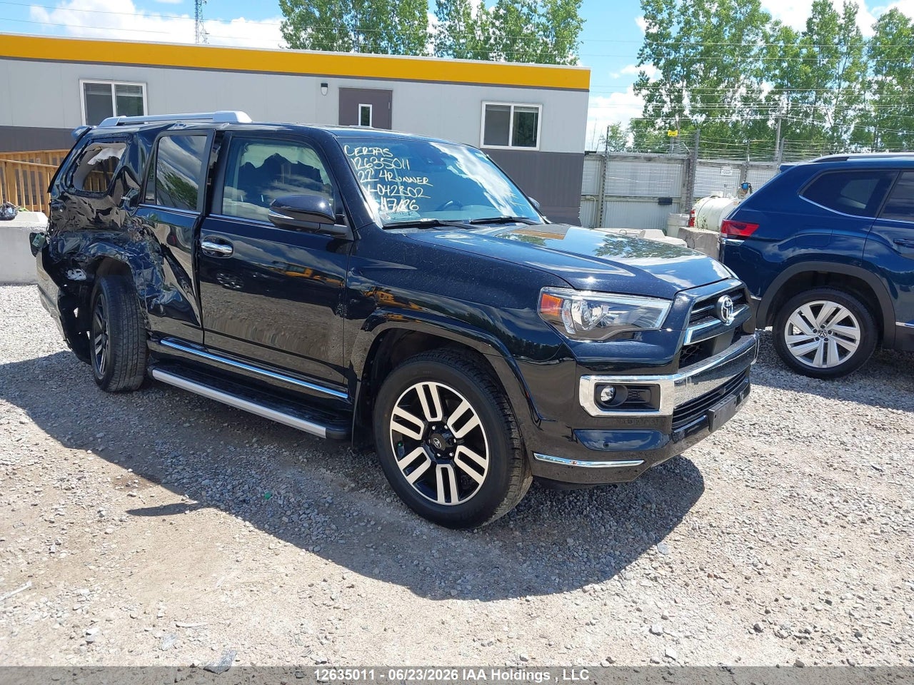 2022 TOYOTA 4RUNNER LIMITED thumbnail 2