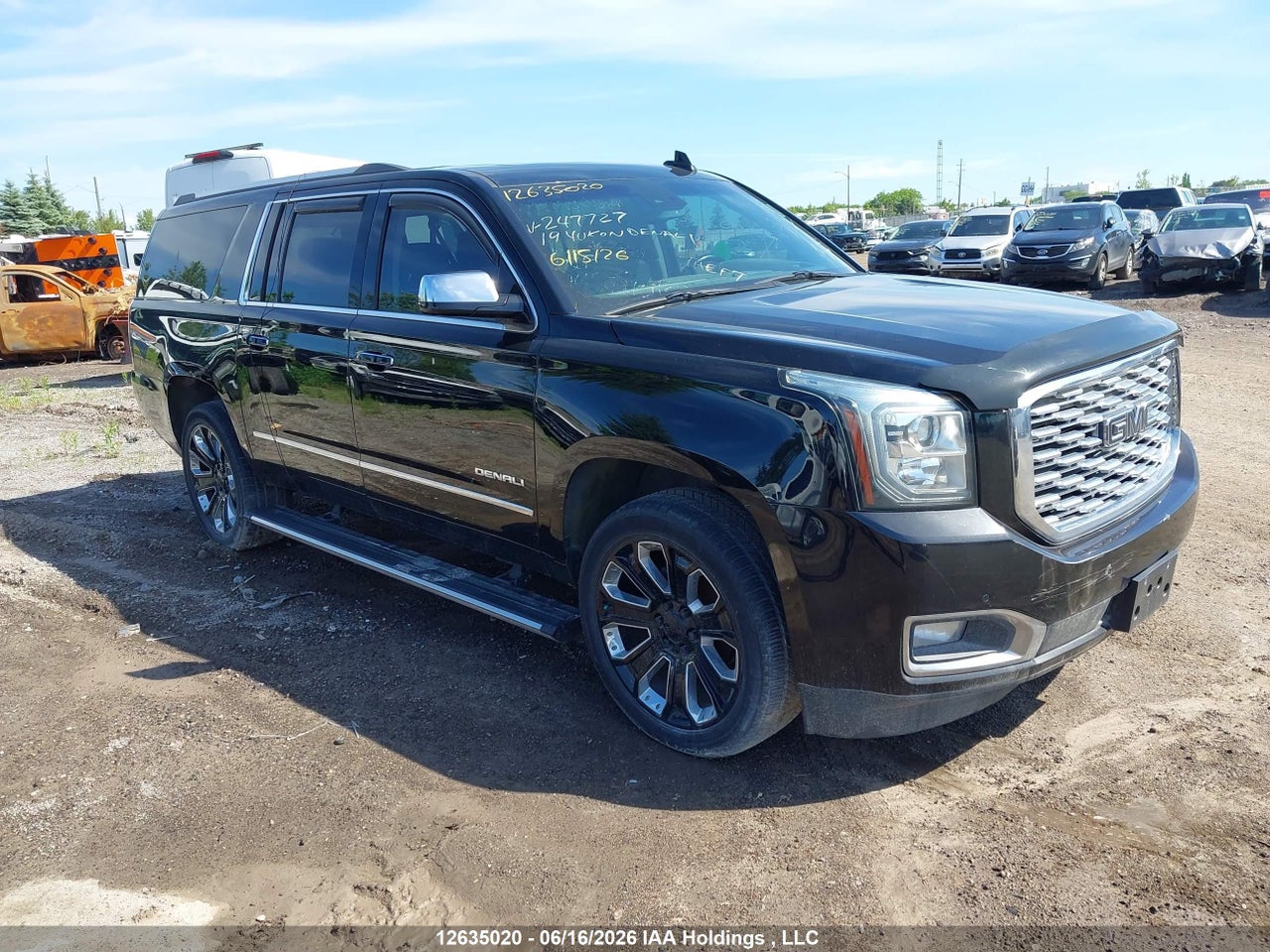 2019 GMC YUKON XL thumbnail 2
