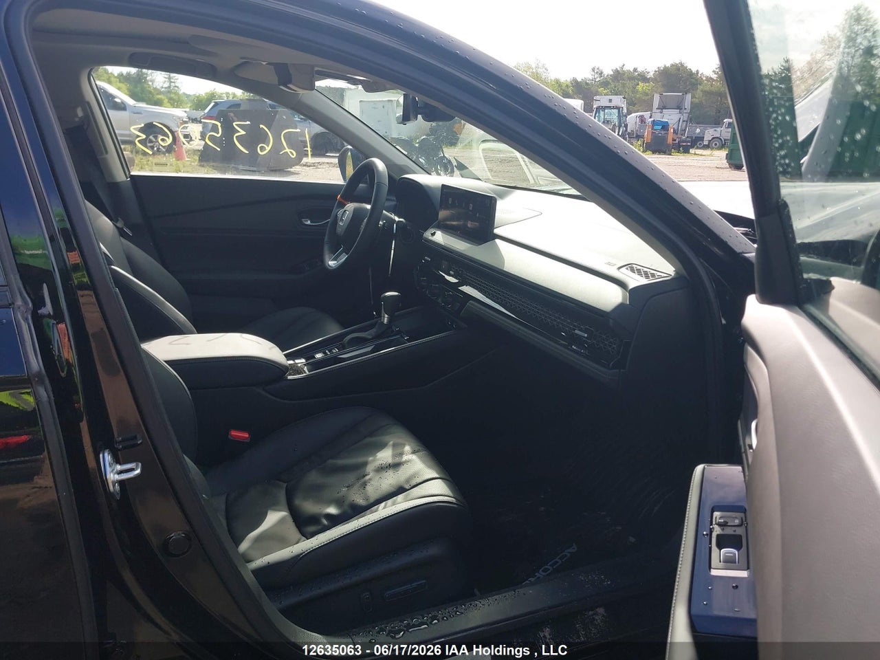 2026 HONDA ACCORD TOURING HYBRID thumbnail 6
