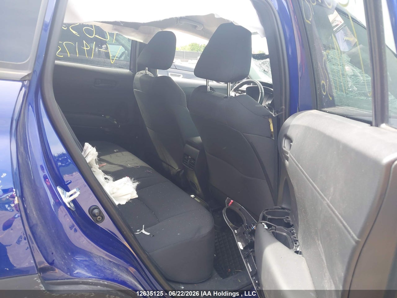 2025 TOYOTA COROLLA CROSS LE thumbnail 9