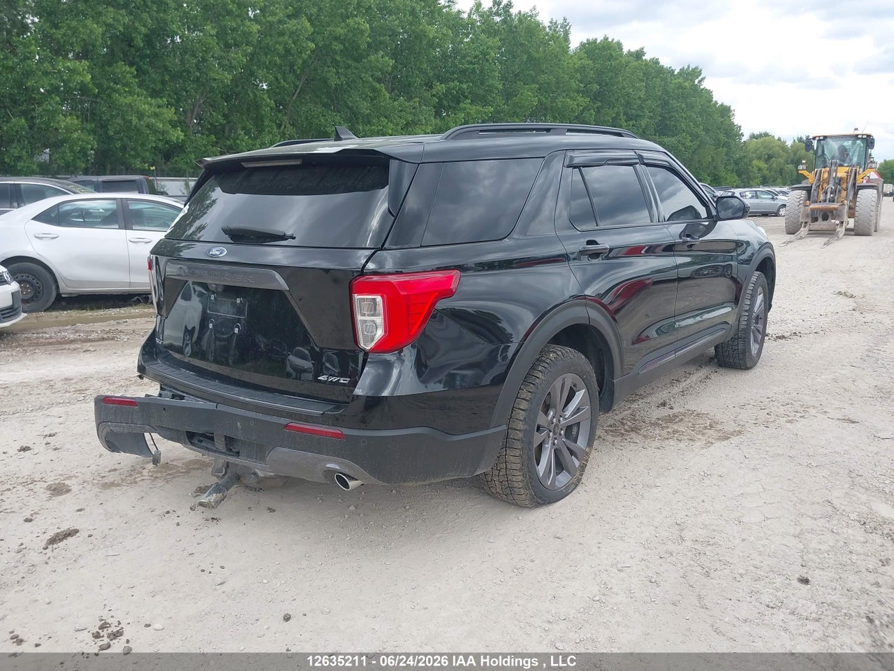 2022 FORD EXPLORER XLT thumbnail 5