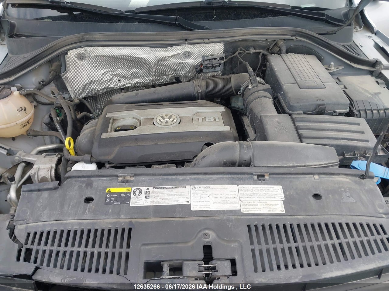 2017 VOLKSWAGEN TIGUAN WOLFSBURG thumbnail 11