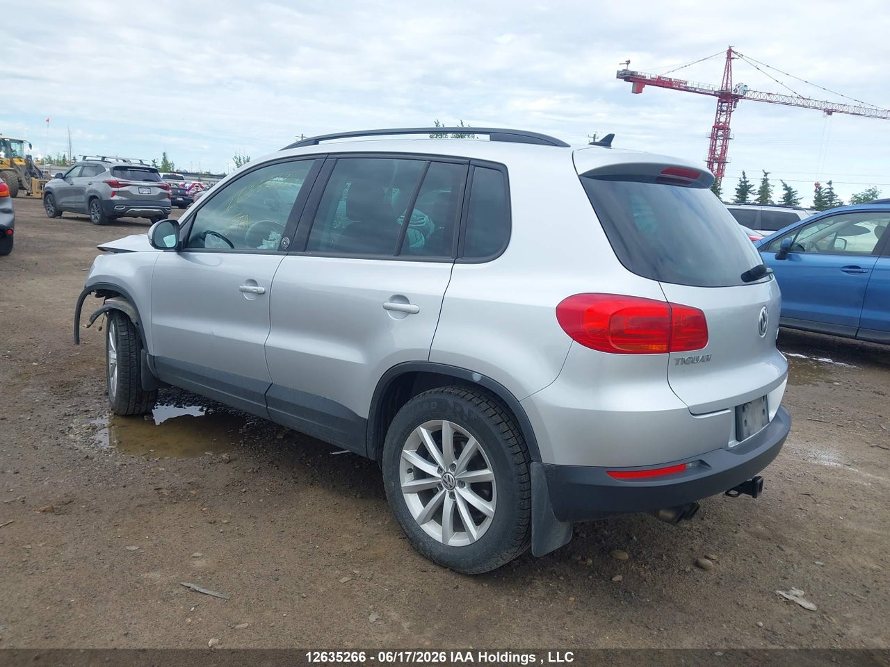 2017 VOLKSWAGEN TIGUAN WOLFSBURG thumbnail 4