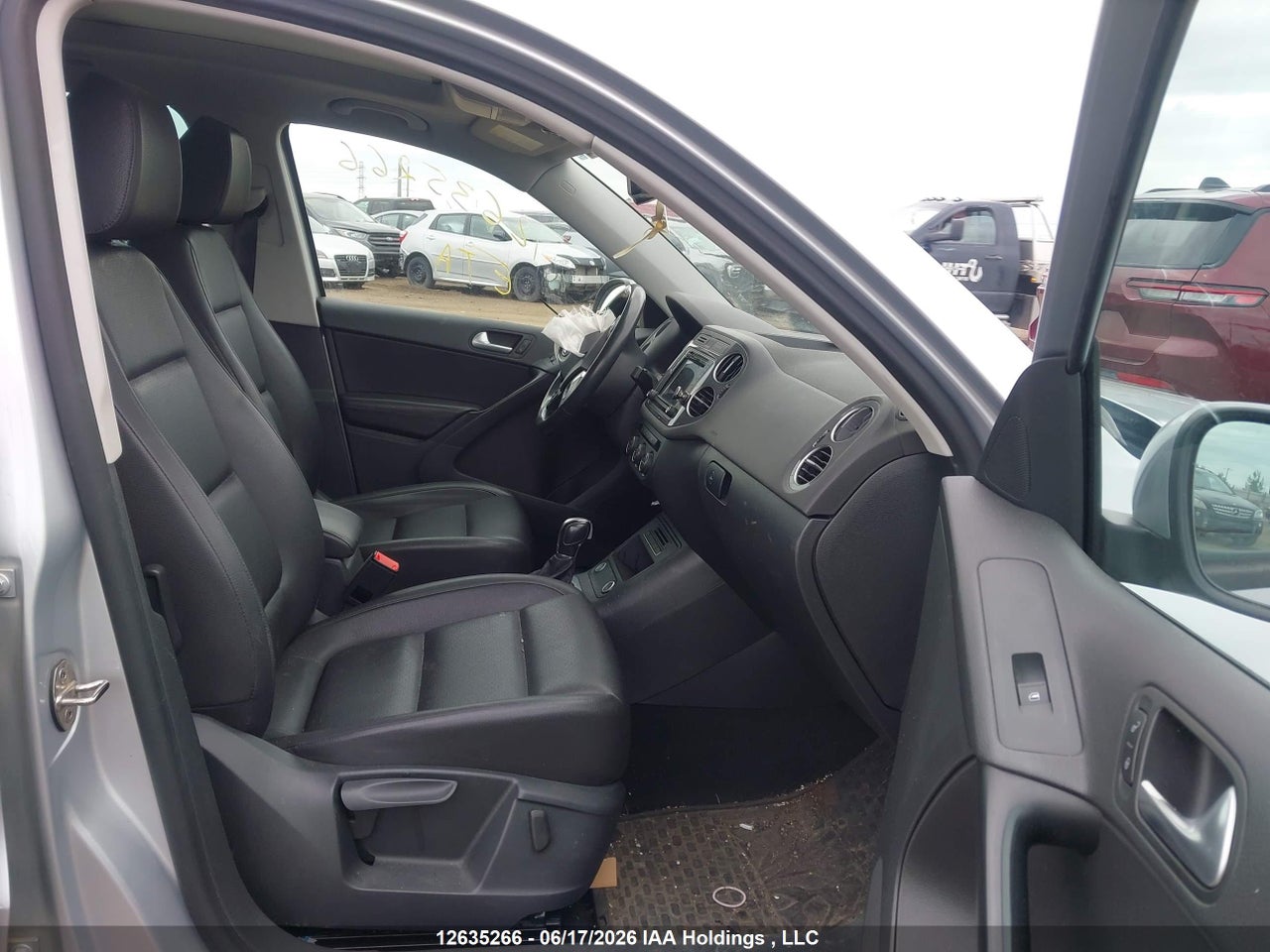 2017 VOLKSWAGEN TIGUAN WOLFSBURG thumbnail 6
