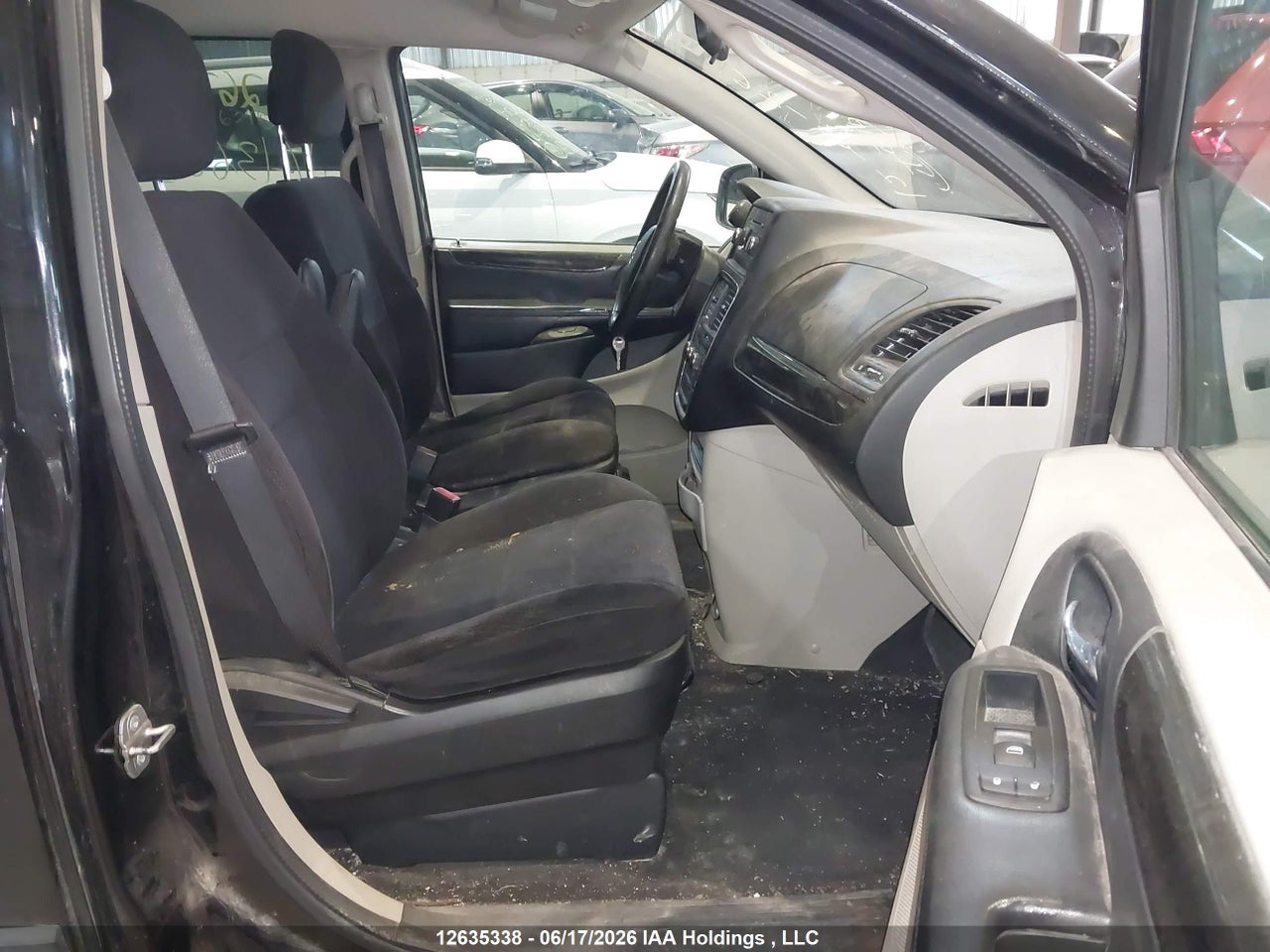 2014 DODGE GRAND CARAVAN thumbnail 6