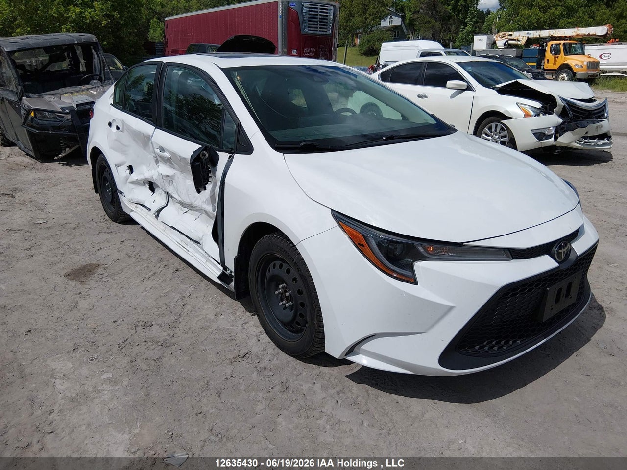 2022 TOYOTA COROLLA LE thumbnail 2