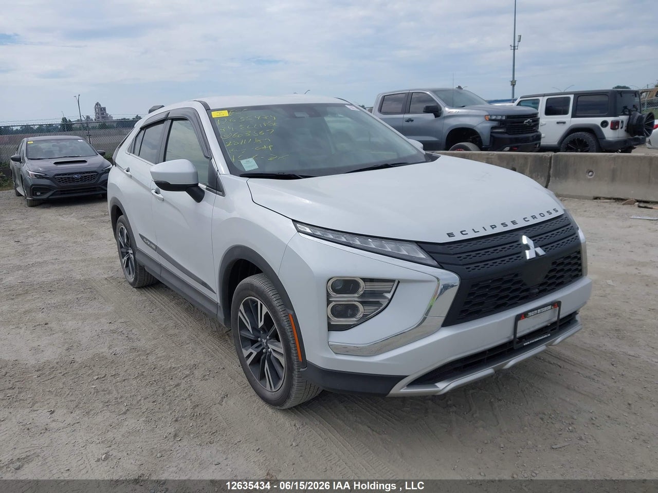 2024 MITSUBISHI ECLIPSE CROSS GT/NOIR/SE/SEL thumbnail 2