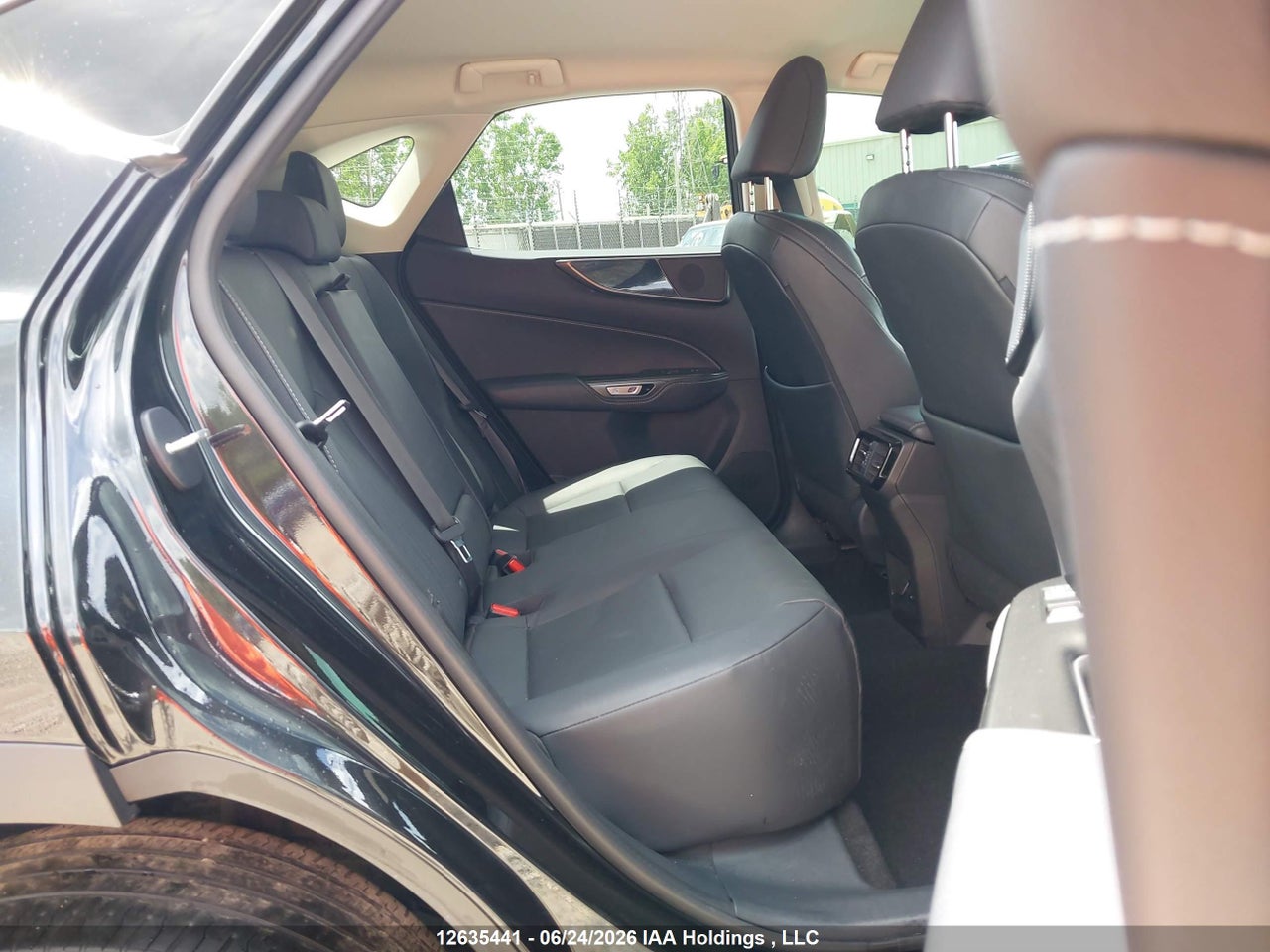 2023 LEXUS NX 250 thumbnail 9