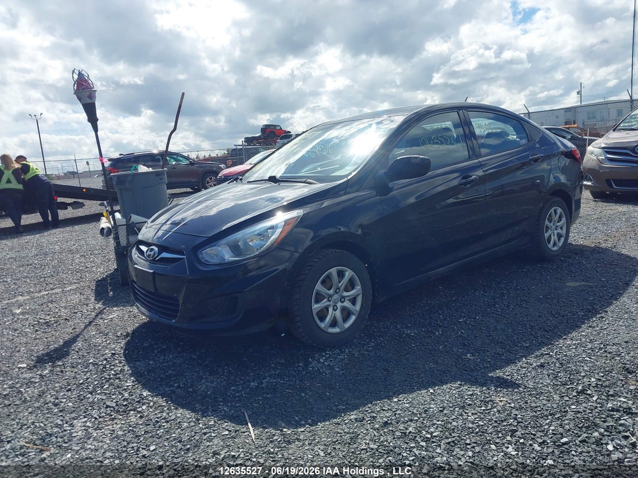 2012 HYUNDAI ACCENT GL thumbnail 3