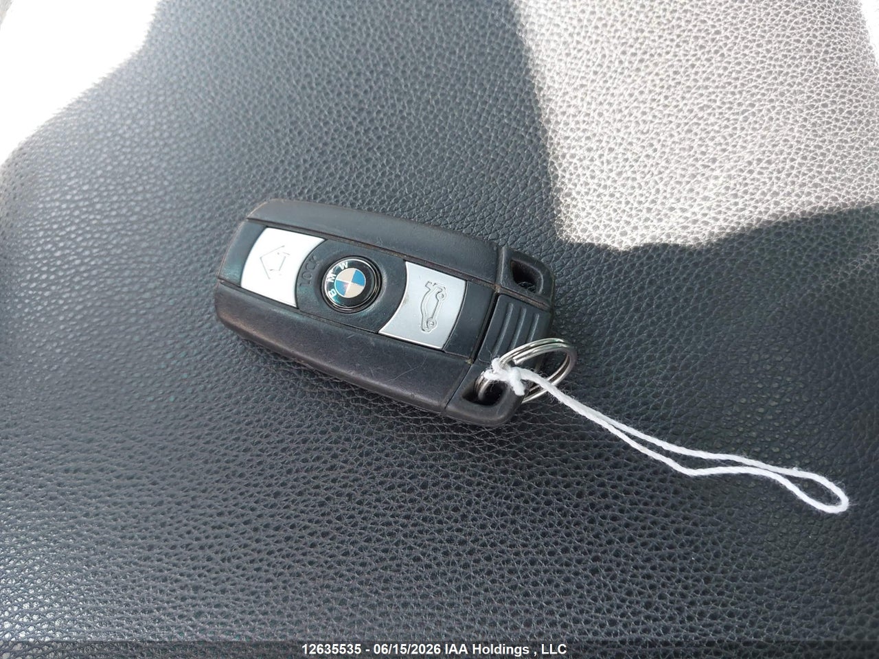 2011 BMW 3 SERIES thumbnail 12
