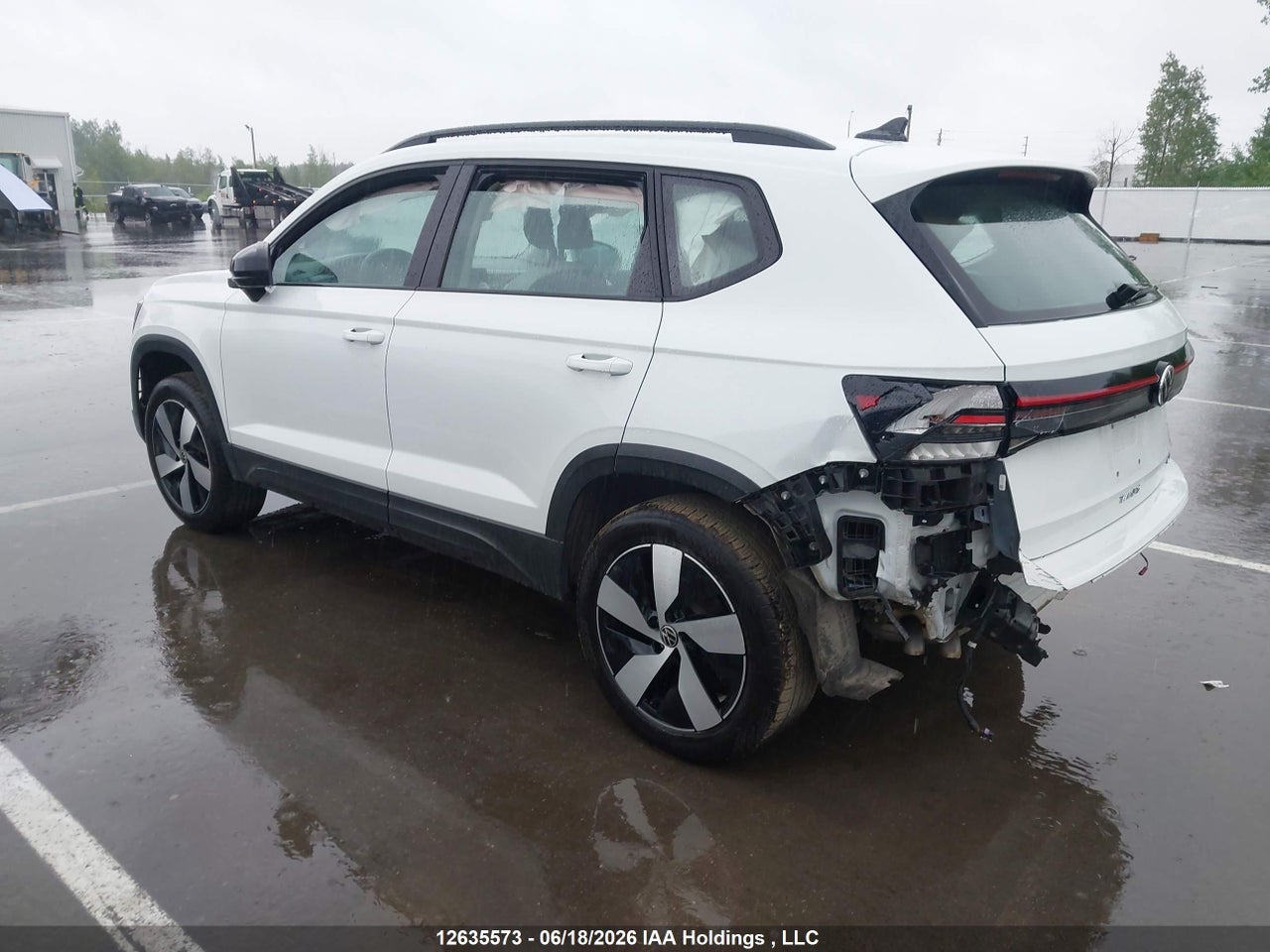 2025 VOLKSWAGEN TAOS thumbnail 4