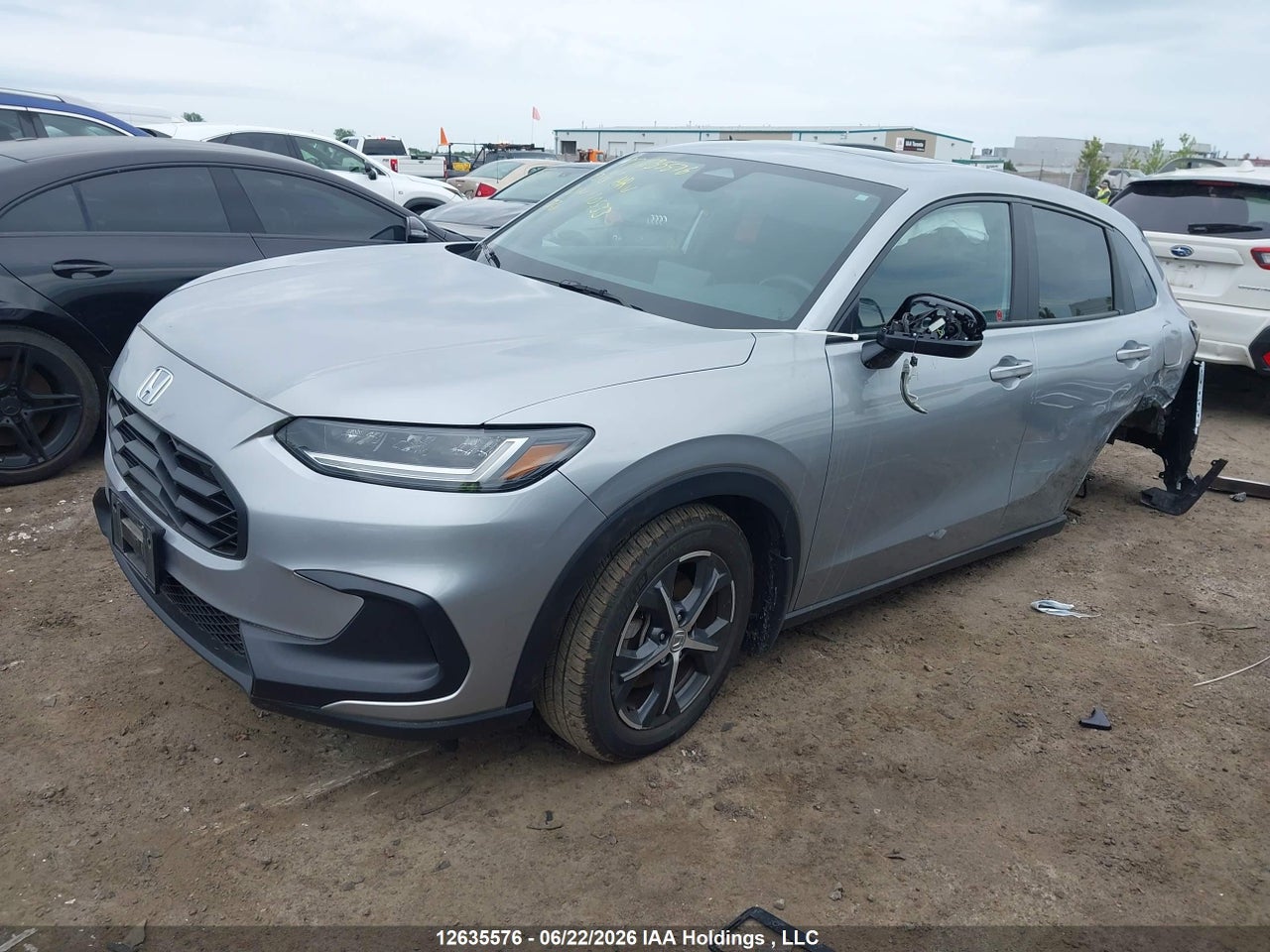 2025 HONDA HR-V thumbnail 3