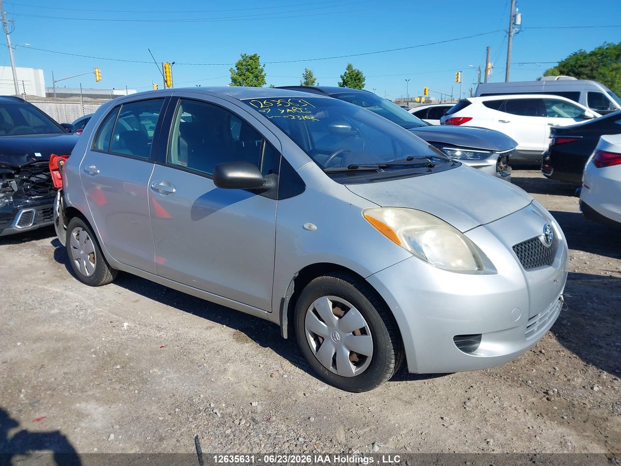 2007 TOYOTA YARIS LE/RS thumbnail 2
