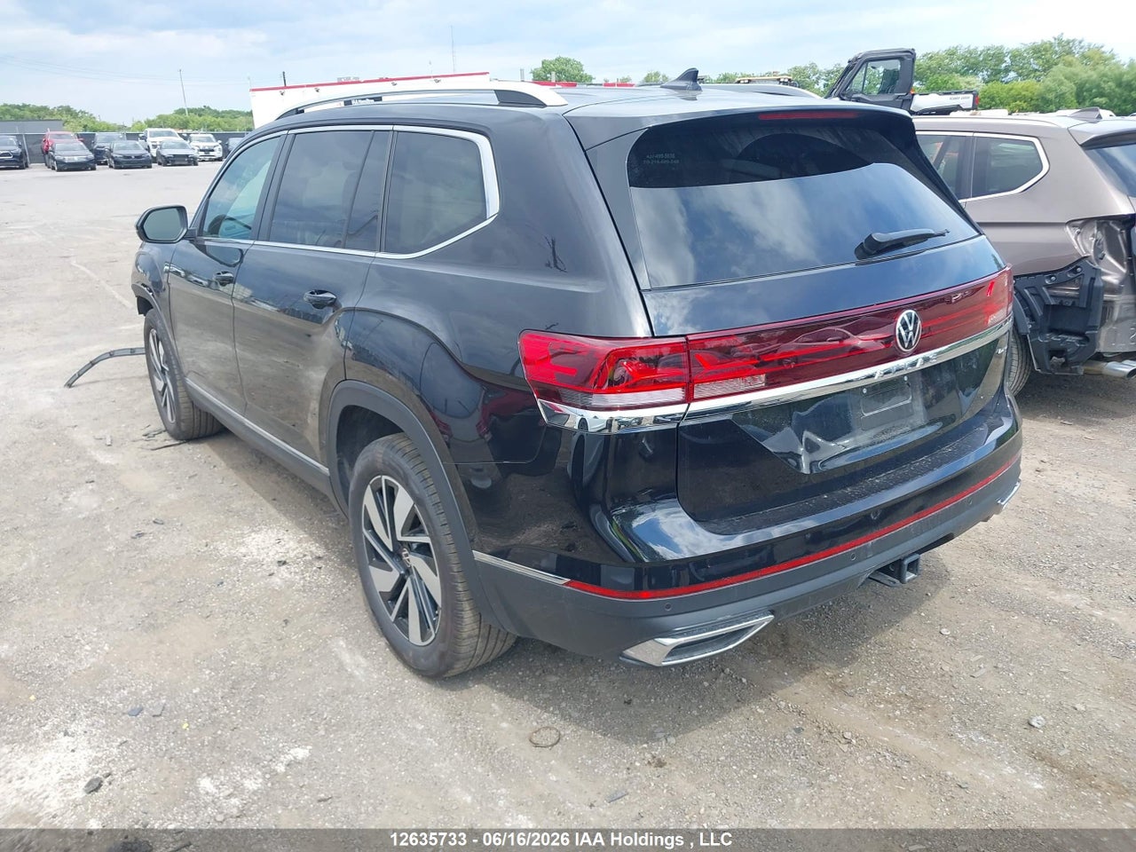 2026 VOLKSWAGEN ATLAS SEL thumbnail 4