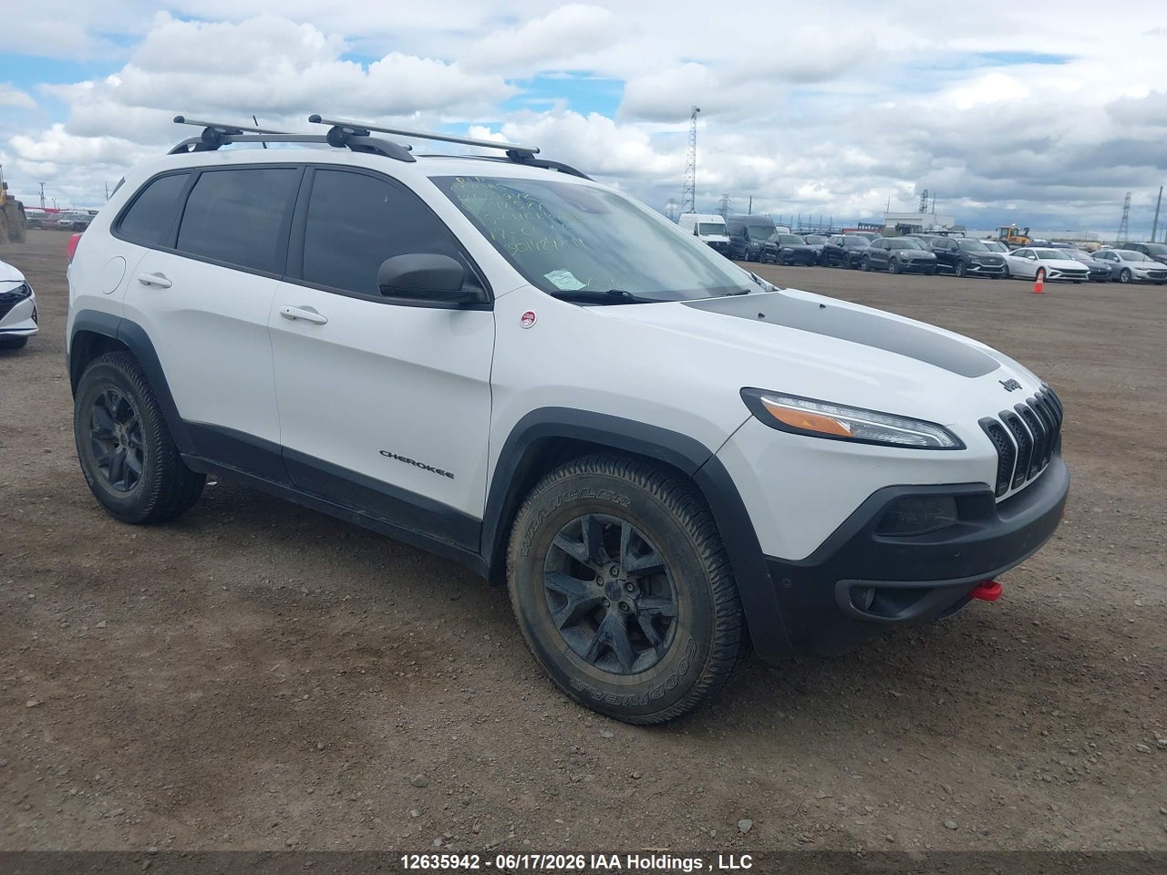 2015 JEEP CHEROKEE TRAILHAWK thumbnail 2