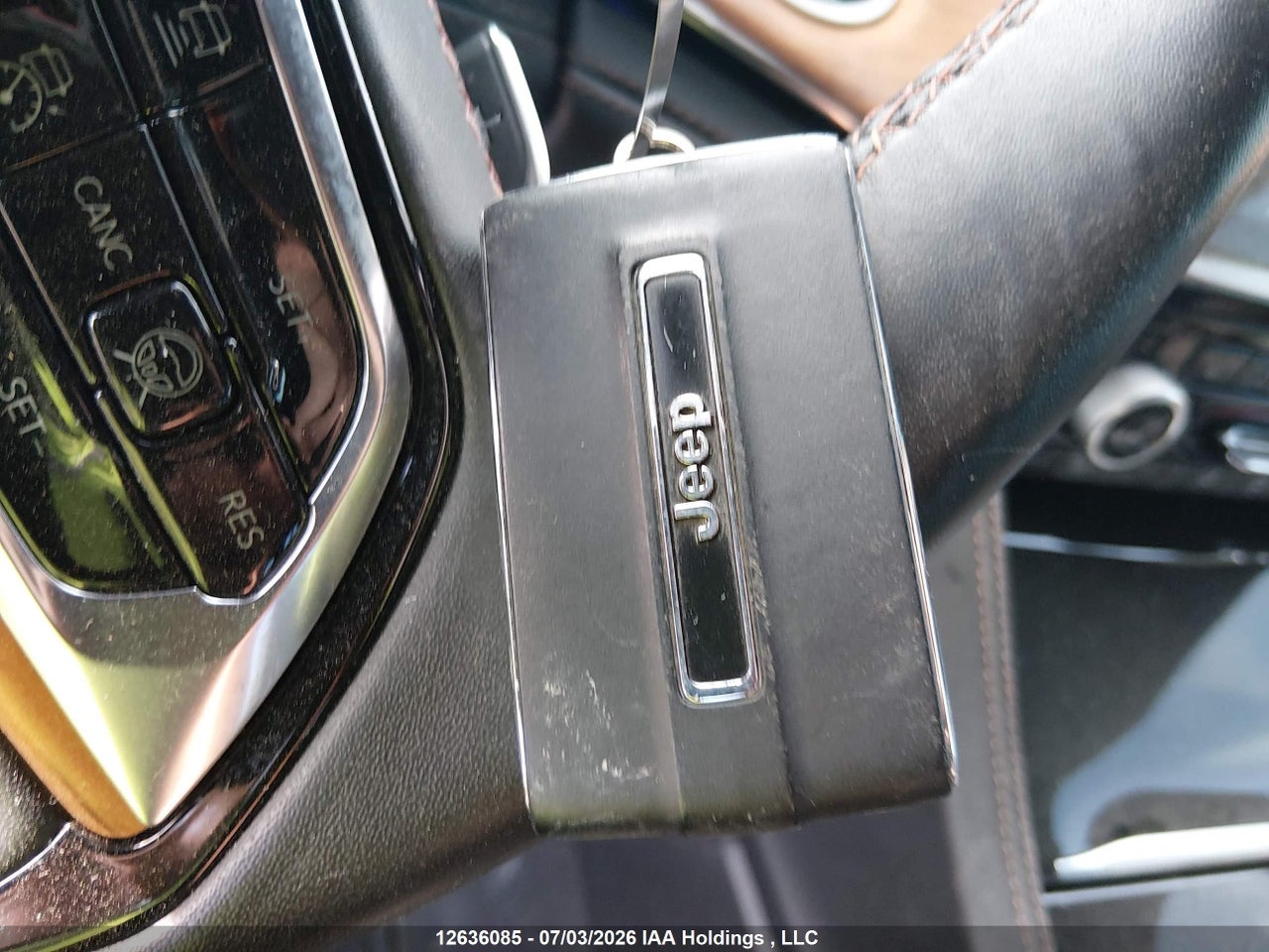 2025 JEEP GRAND CHEROKEE thumbnail 12