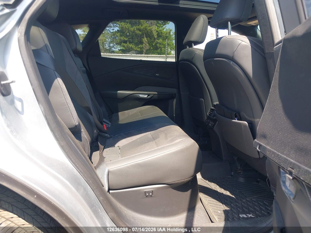 2023 LEXUS RX 350 thumbnail 9
