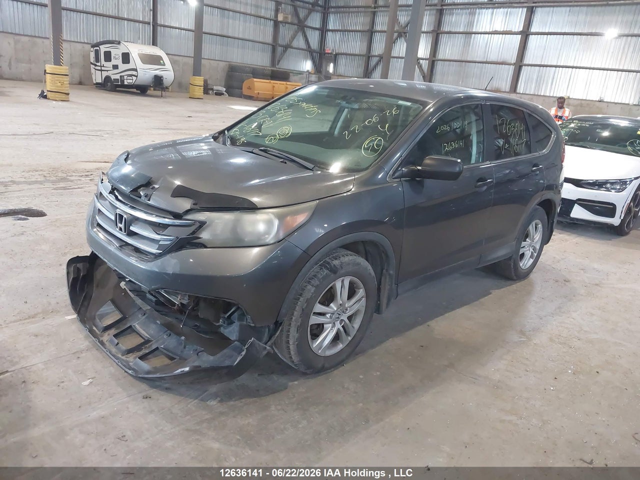2013 HONDA CR-V LX thumbnail 3