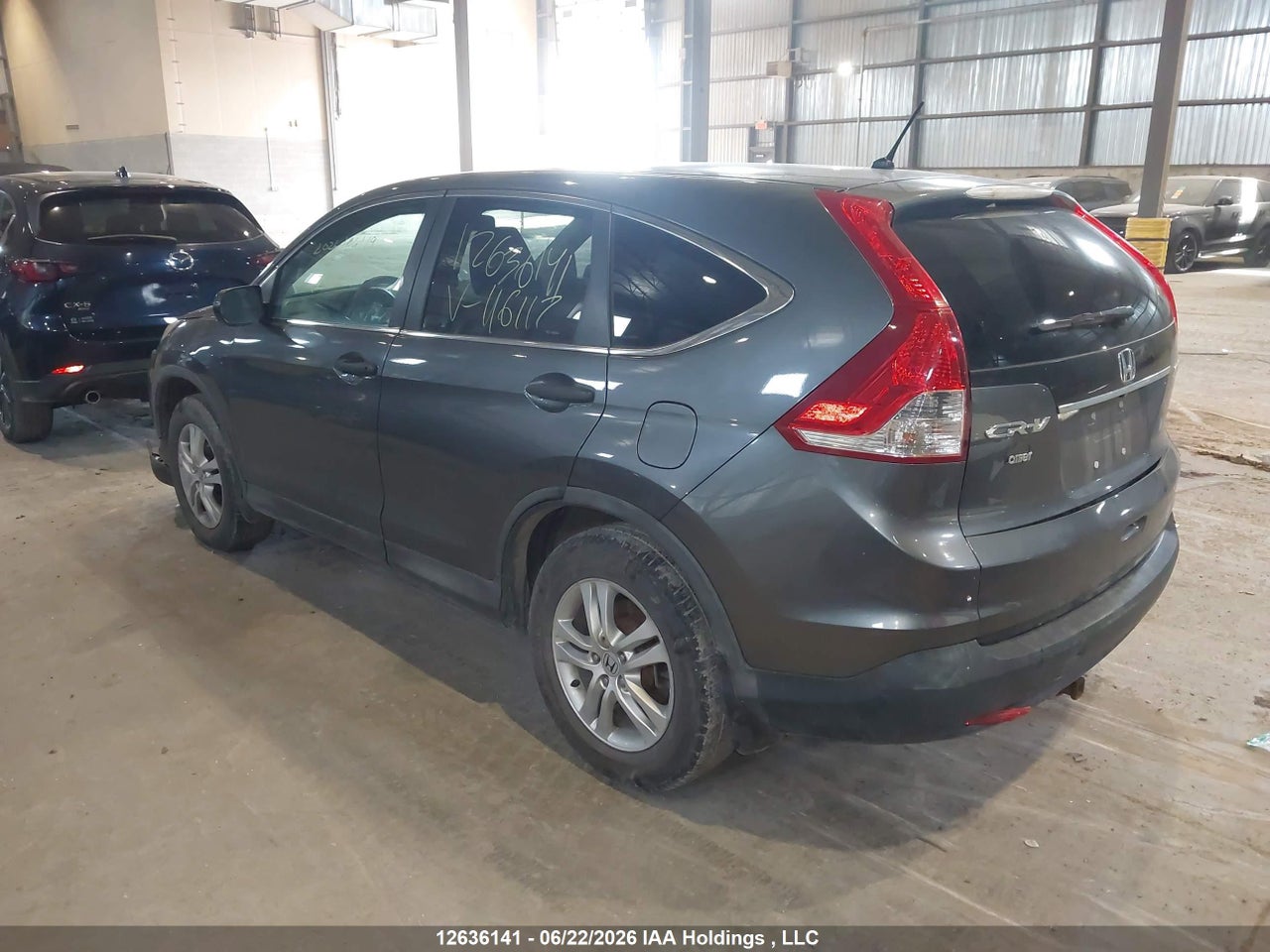 2013 HONDA CR-V LX thumbnail 4
