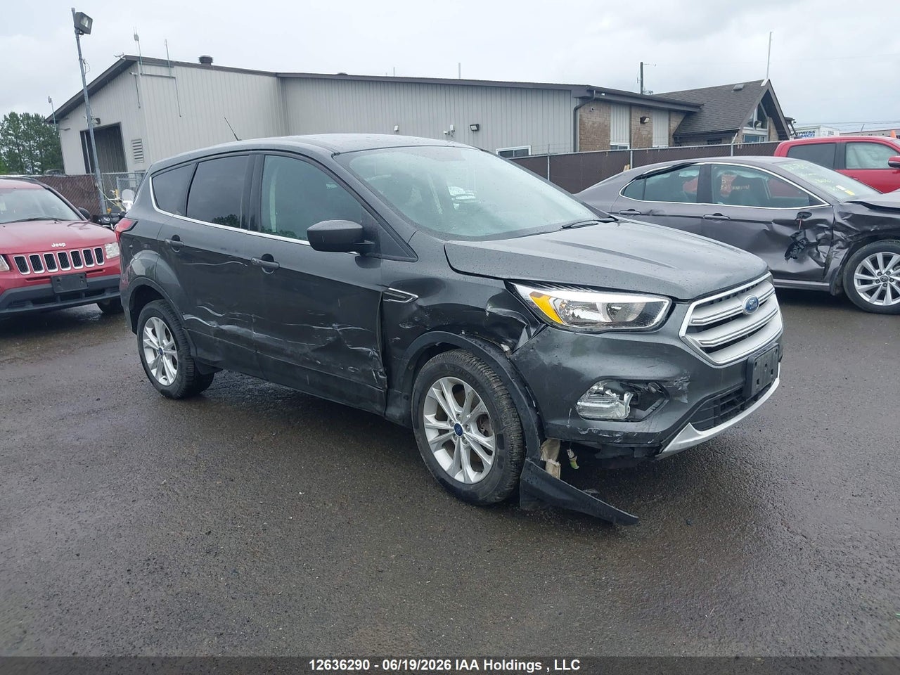 2019 FORD ESCAPE SE thumbnail 2