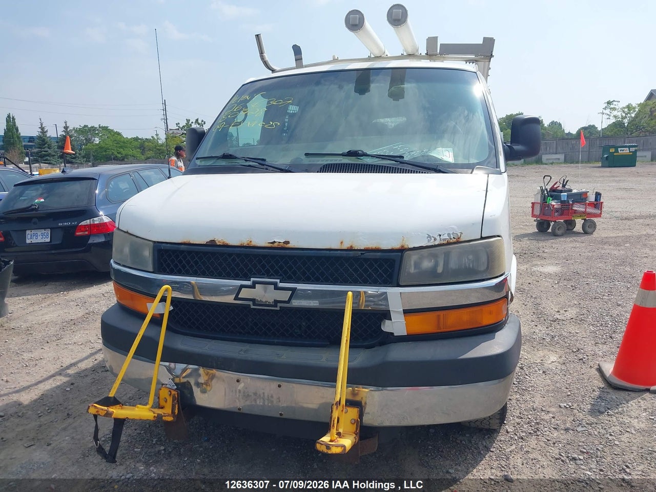 2009 CHEVROLET EXPRESS 3500 STANDARD thumbnail 12