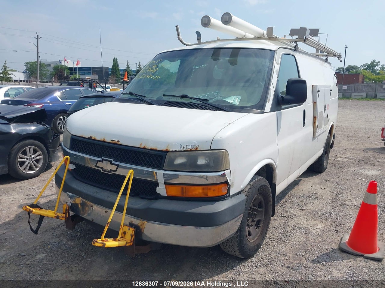 2009 CHEVROLET EXPRESS 3500 STANDARD thumbnail 7