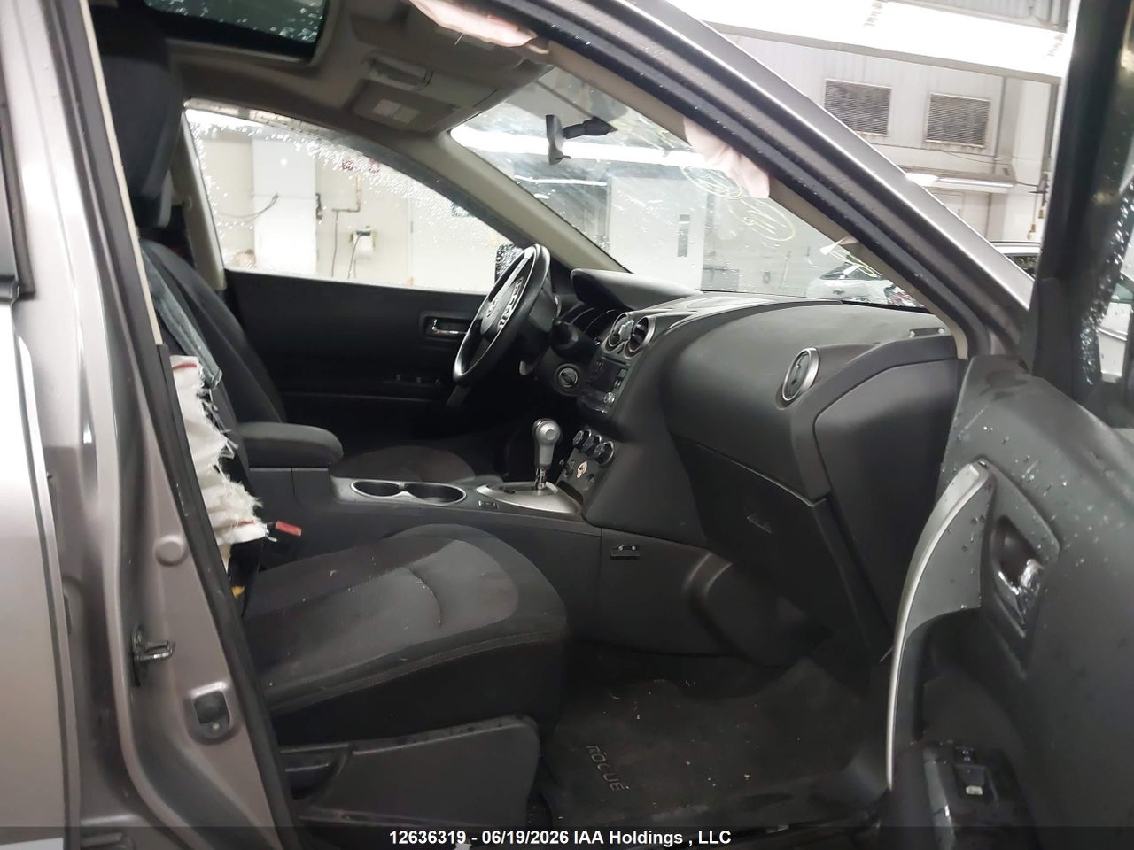 2011 NISSAN ROGUE SV thumbnail 6