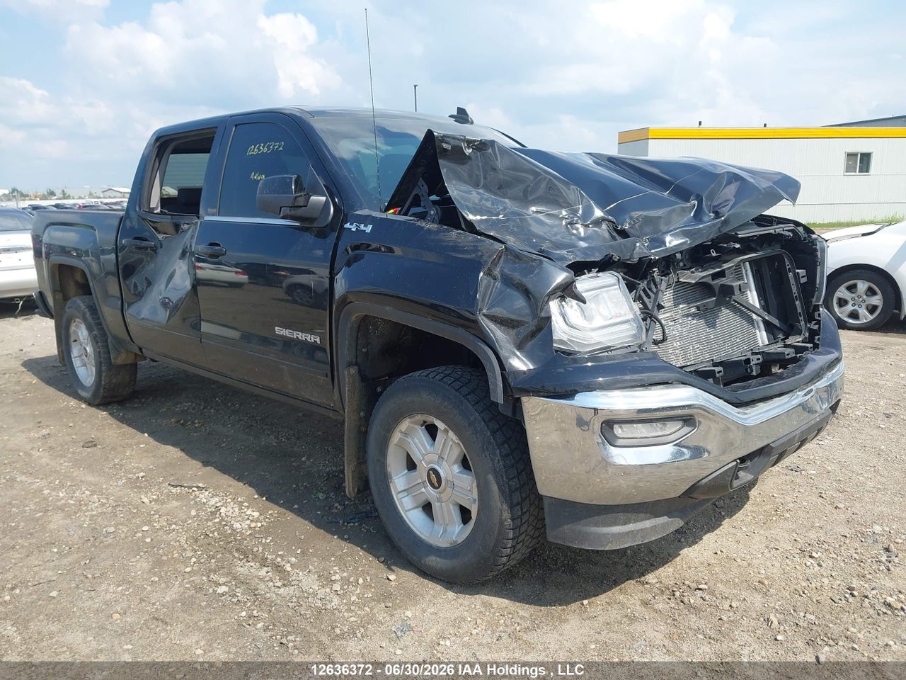 2016 GMC SIERRA K1500 SLE thumbnail 2