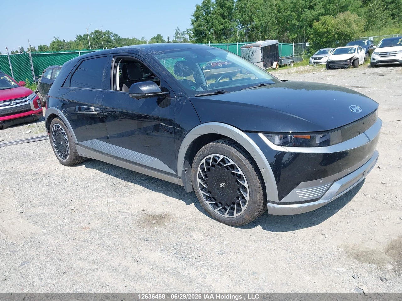 2024 HYUNDAI IONIQ 5 PREFERRED LONG RANGE WITH ULTIMATE PACKAGE thumbnail 2