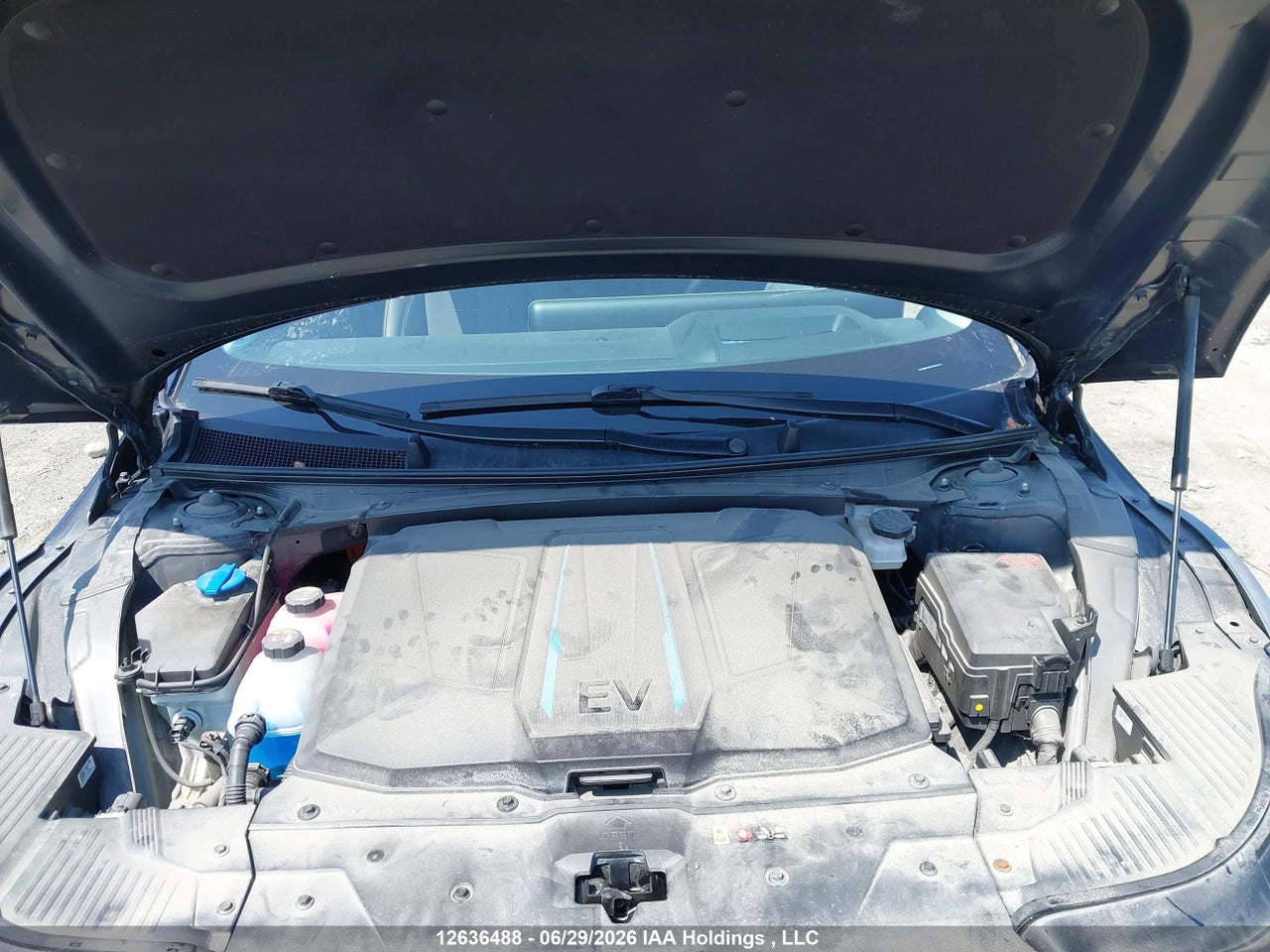 2024 HYUNDAI IONIQ 5 PREFERRED LONG RANGE WITH ULTIMATE PACKAGE thumbnail 11