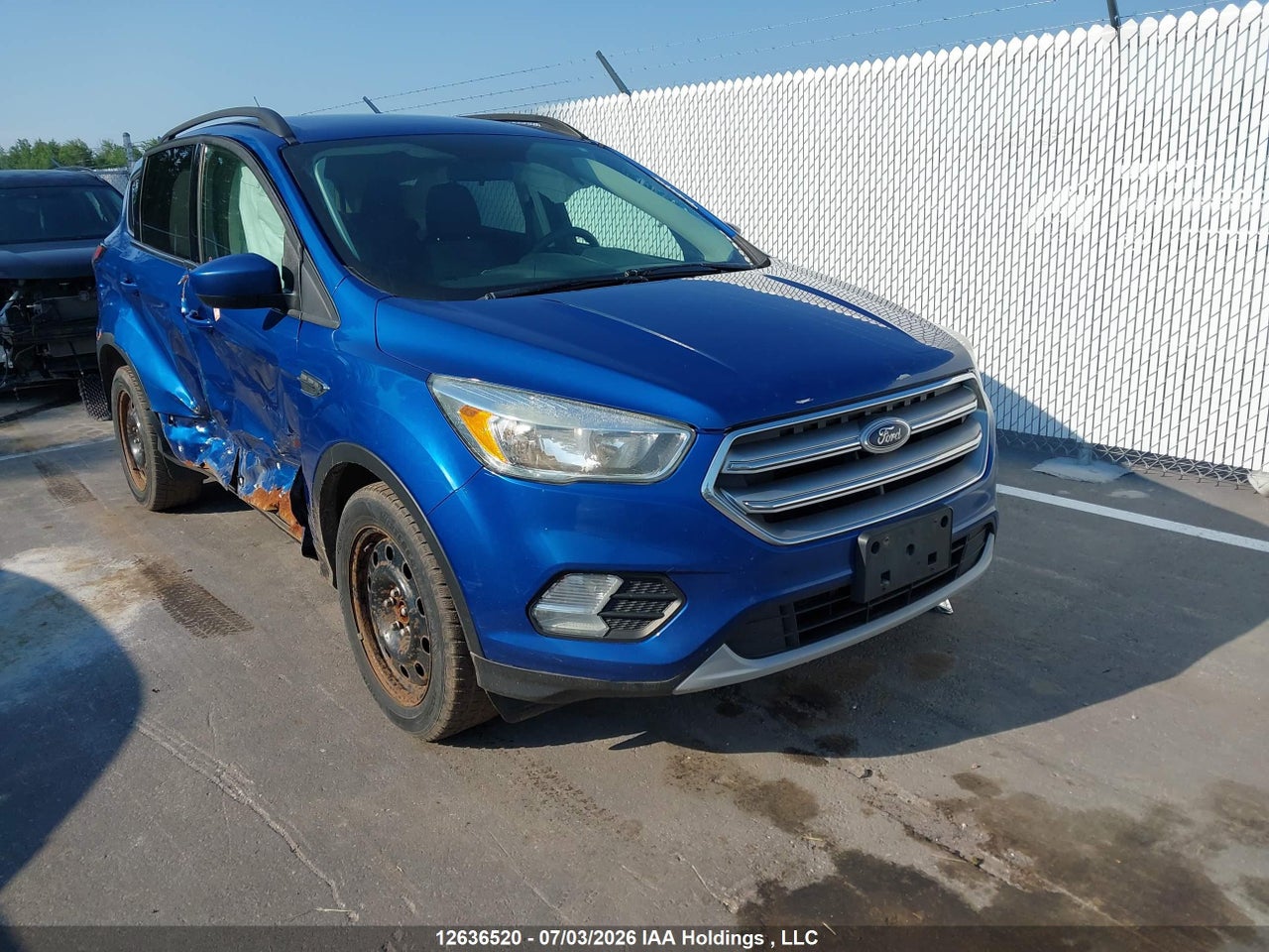 2017 FORD ESCAPE SE thumbnail 2