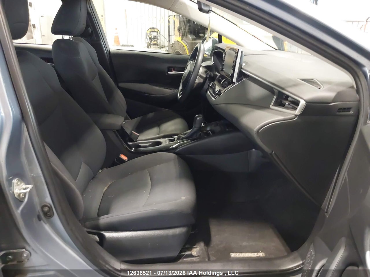 2020 TOYOTA COROLLA LE thumbnail 6