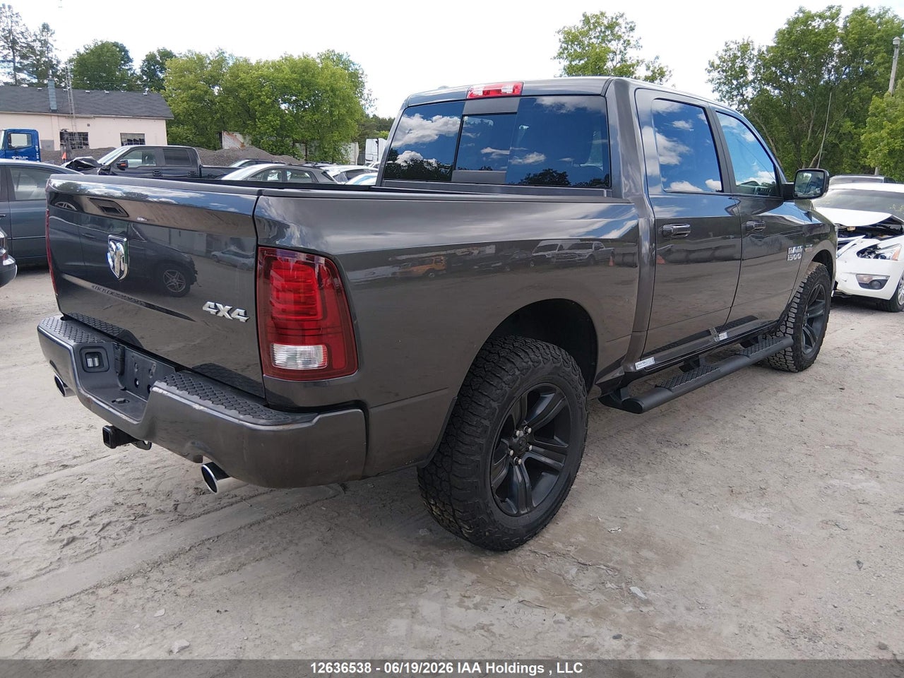 2017 RAM 1500 SPORT thumbnail 5