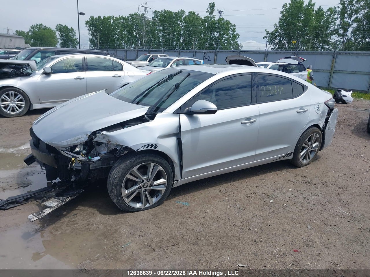 2017 HYUNDAI ELANTRA GLS thumbnail 3