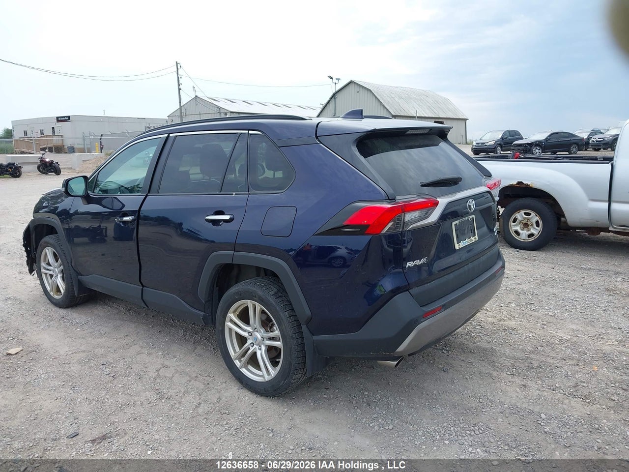 2024 TOYOTA RAV4 thumbnail 4