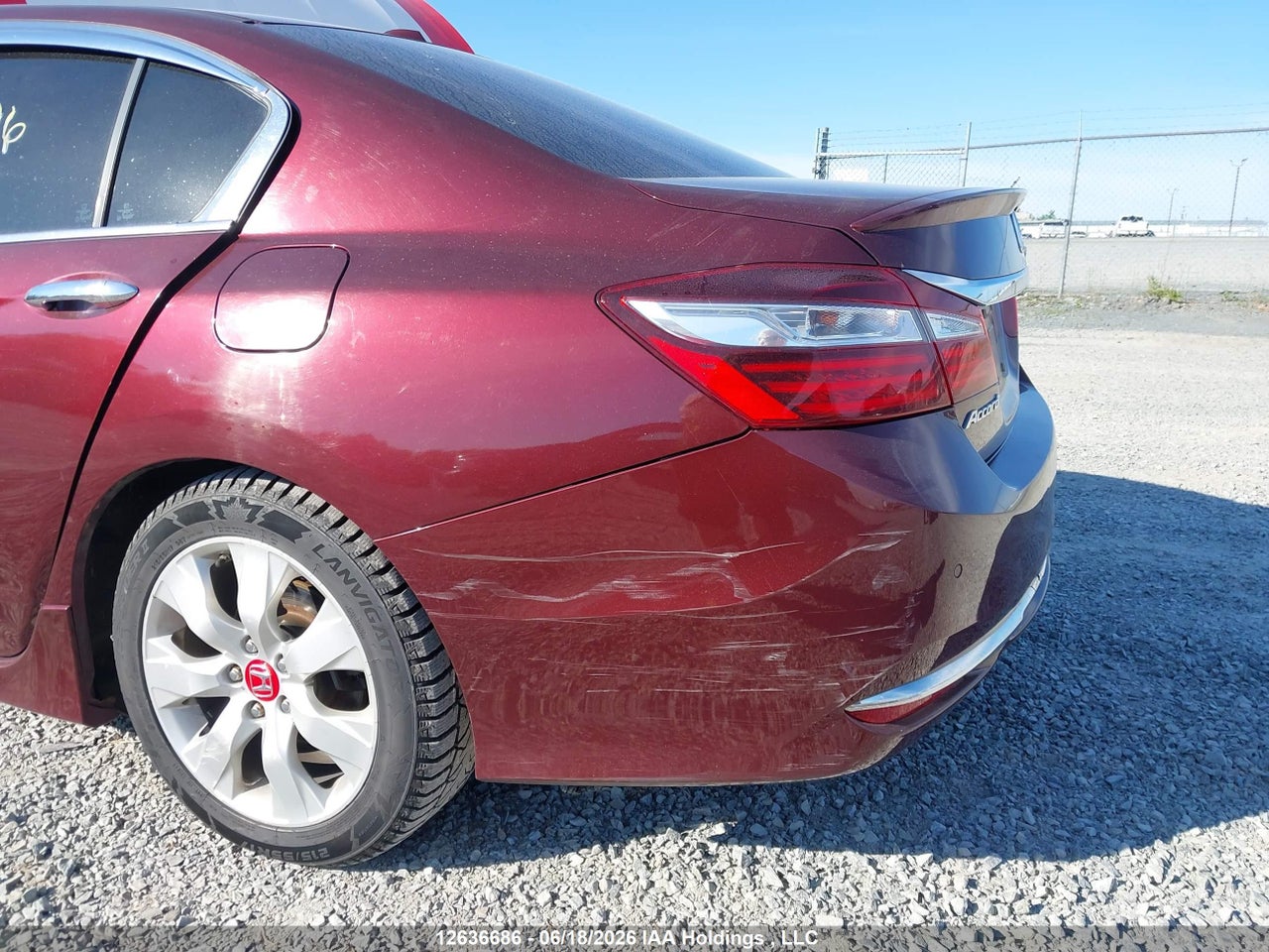2017 HONDA ACCORD thumbnail 12