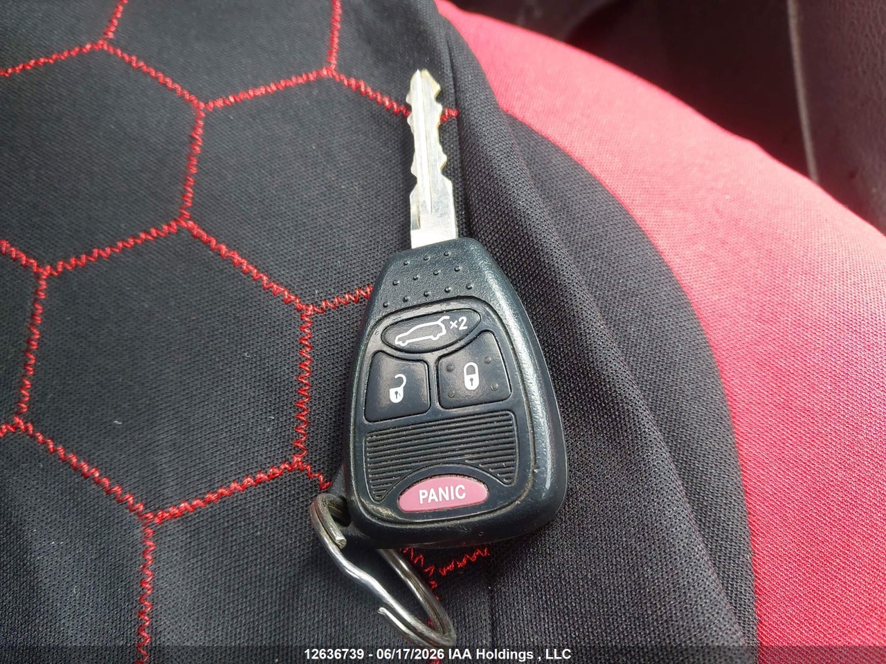2013 CHRYSLER 200 LX thumbnail 12