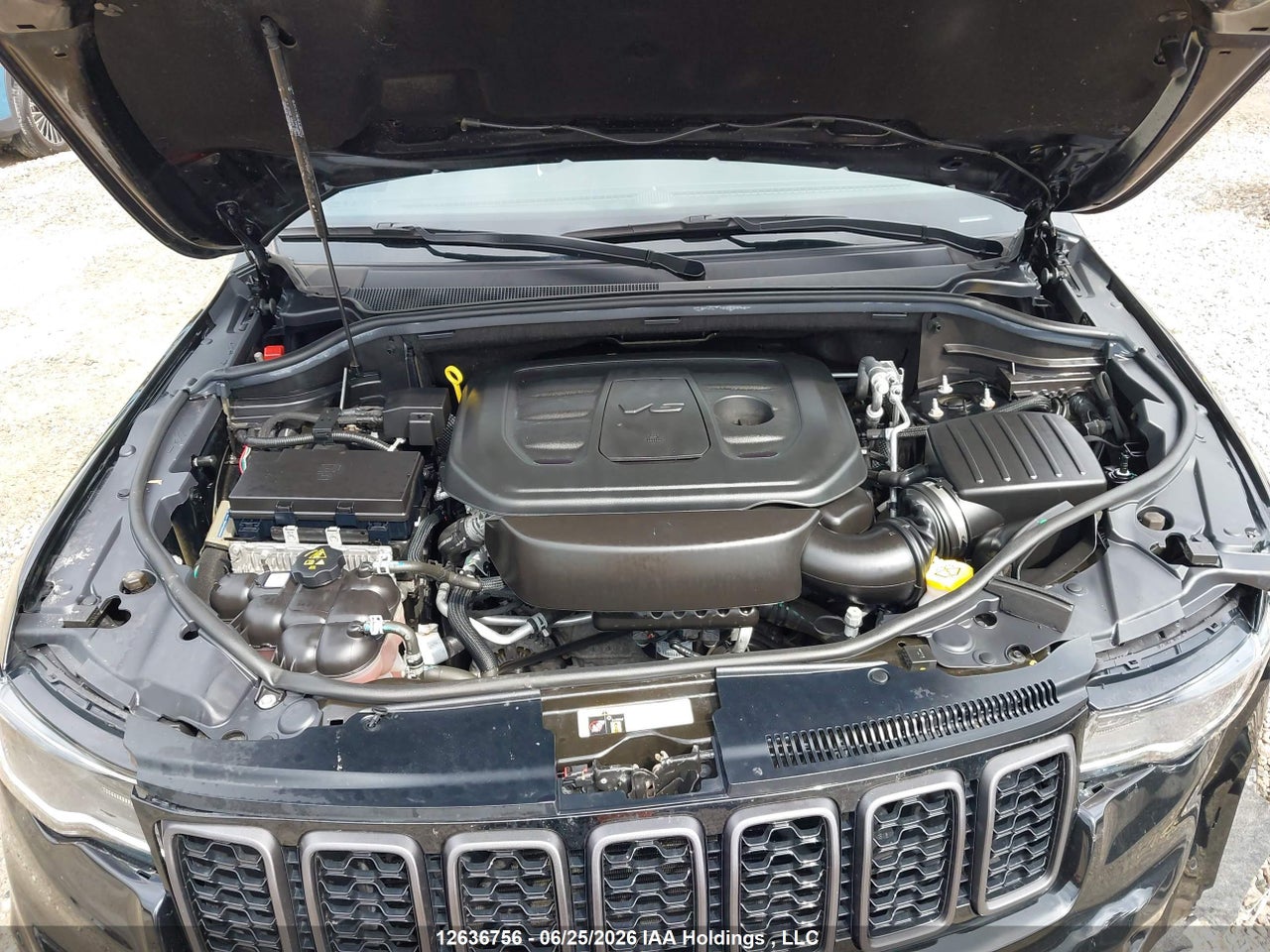 2021 JEEP GRAND CHEROKEE LIMITED thumbnail 11