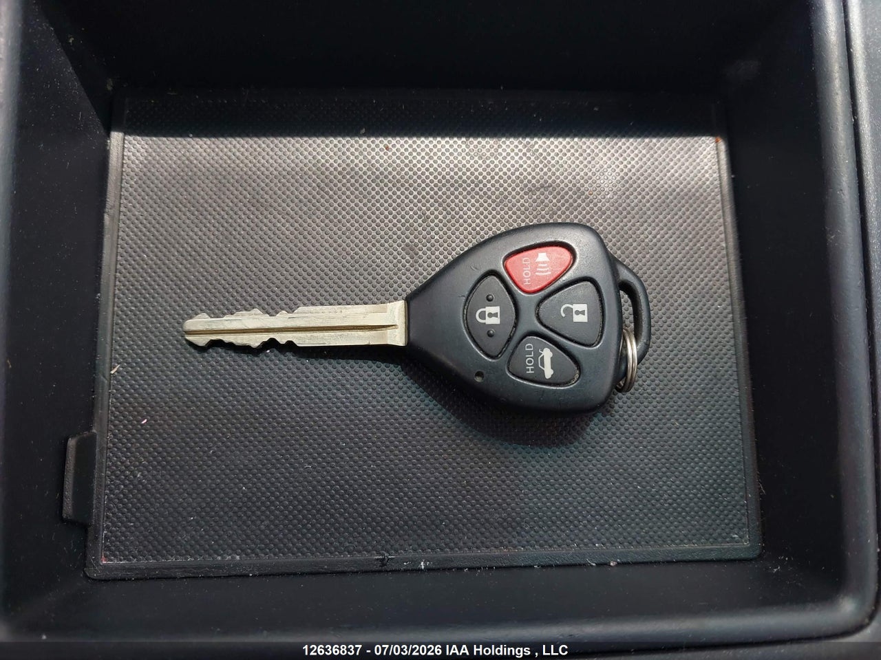 2016 TOYOTA CAMRY LE/XLE/SE/XSE thumbnail 12
