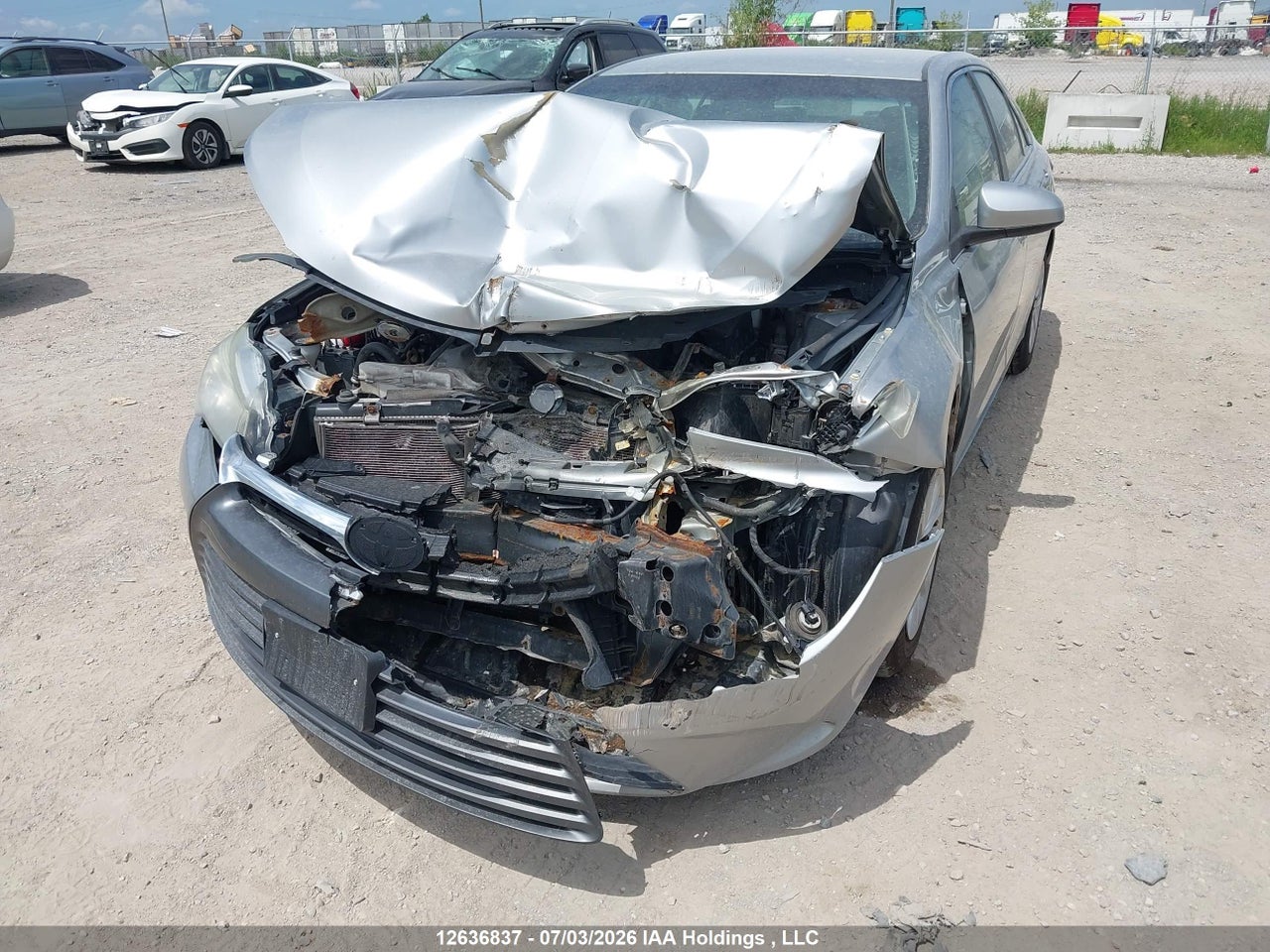 2016 TOYOTA CAMRY LE/XLE/SE/XSE thumbnail 7